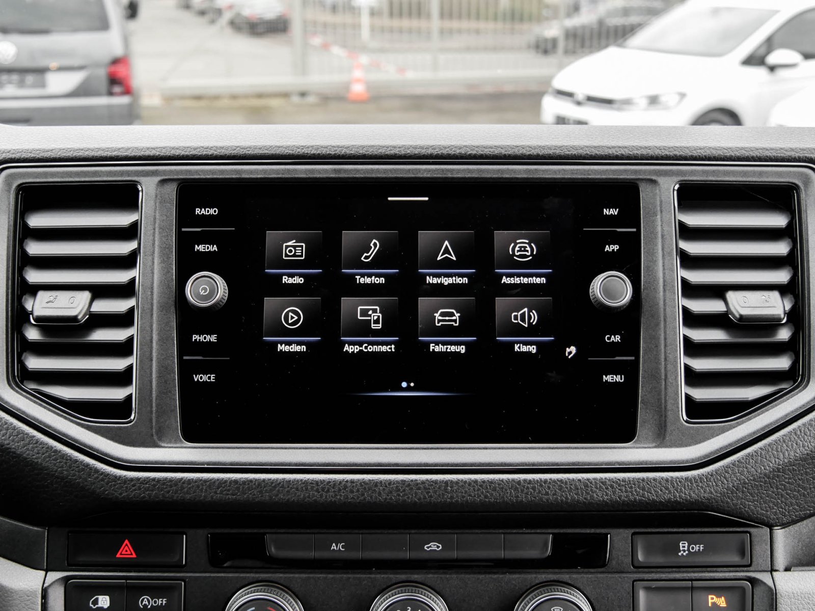 Volkswagen Crafter Kasten 35 2.0 MR HD NAVI ACC CARPLAY