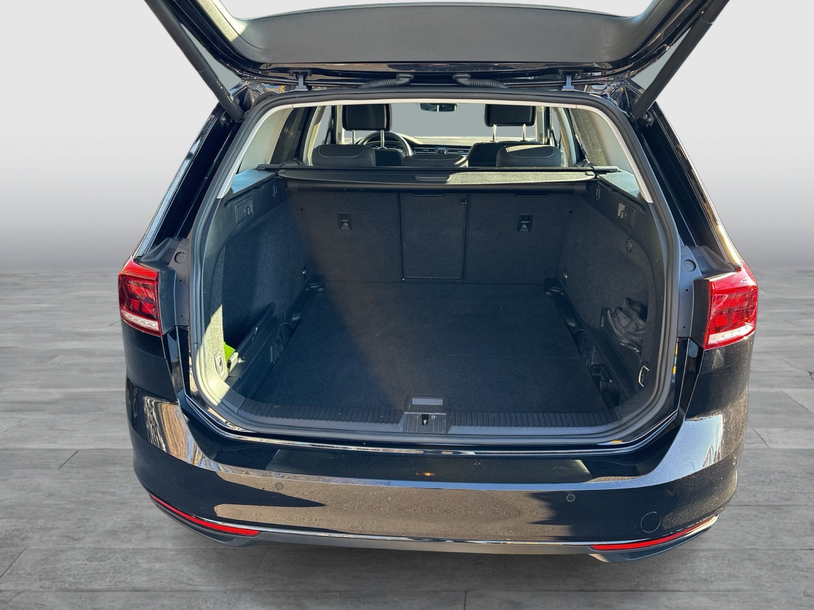 Volkswagen Passat Variant 2.0 BUSINESS 360°CAM ACC eKLAPPE