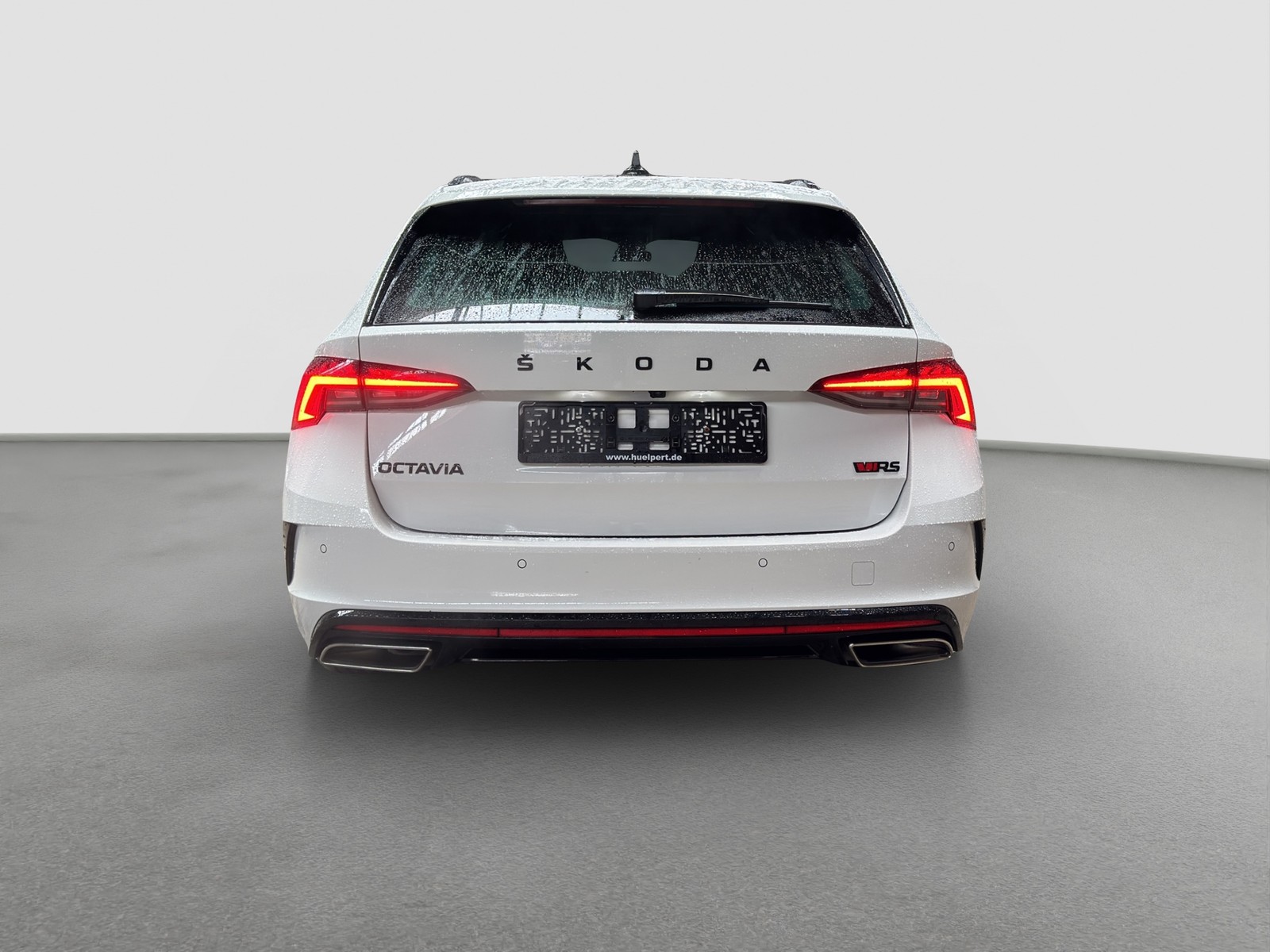 Skoda Octavia Combi 2.0 RS CAM ACC LM18 NAVICOLUMBUS