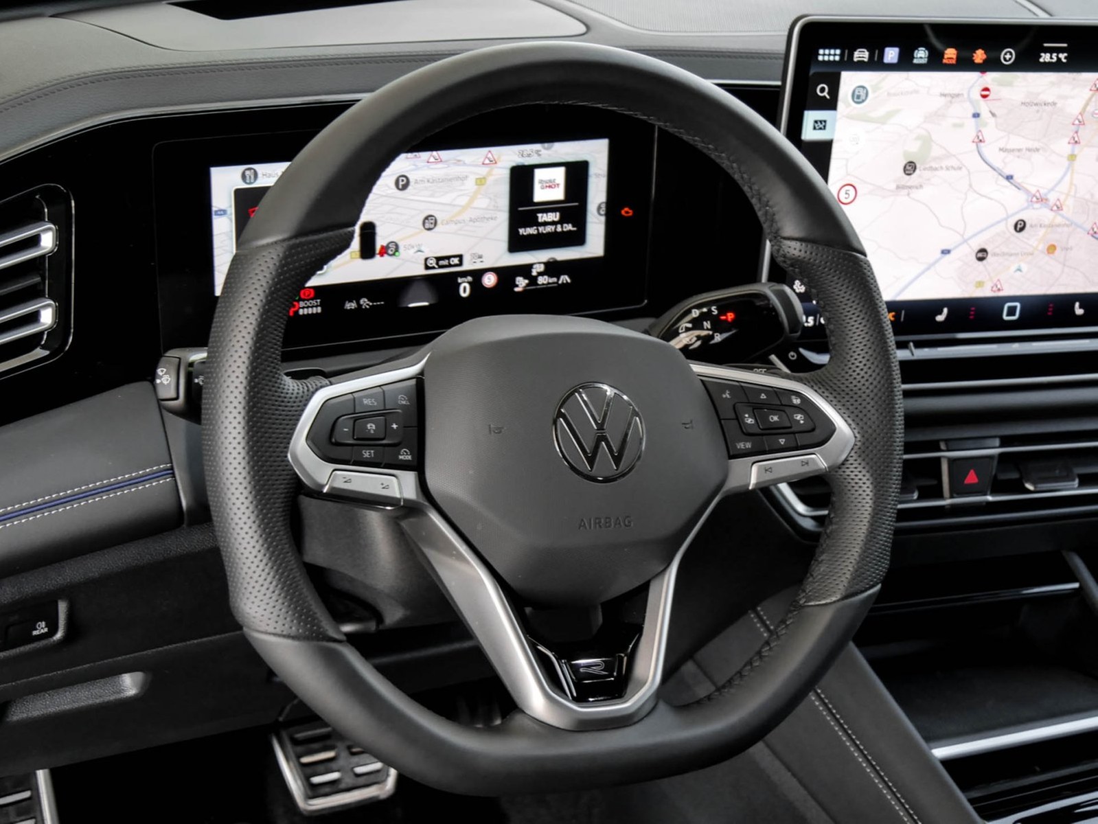 Volkswagen Tiguan 1.5 HYBRID R-LINE NEUESMODELL AHK 360°CAM