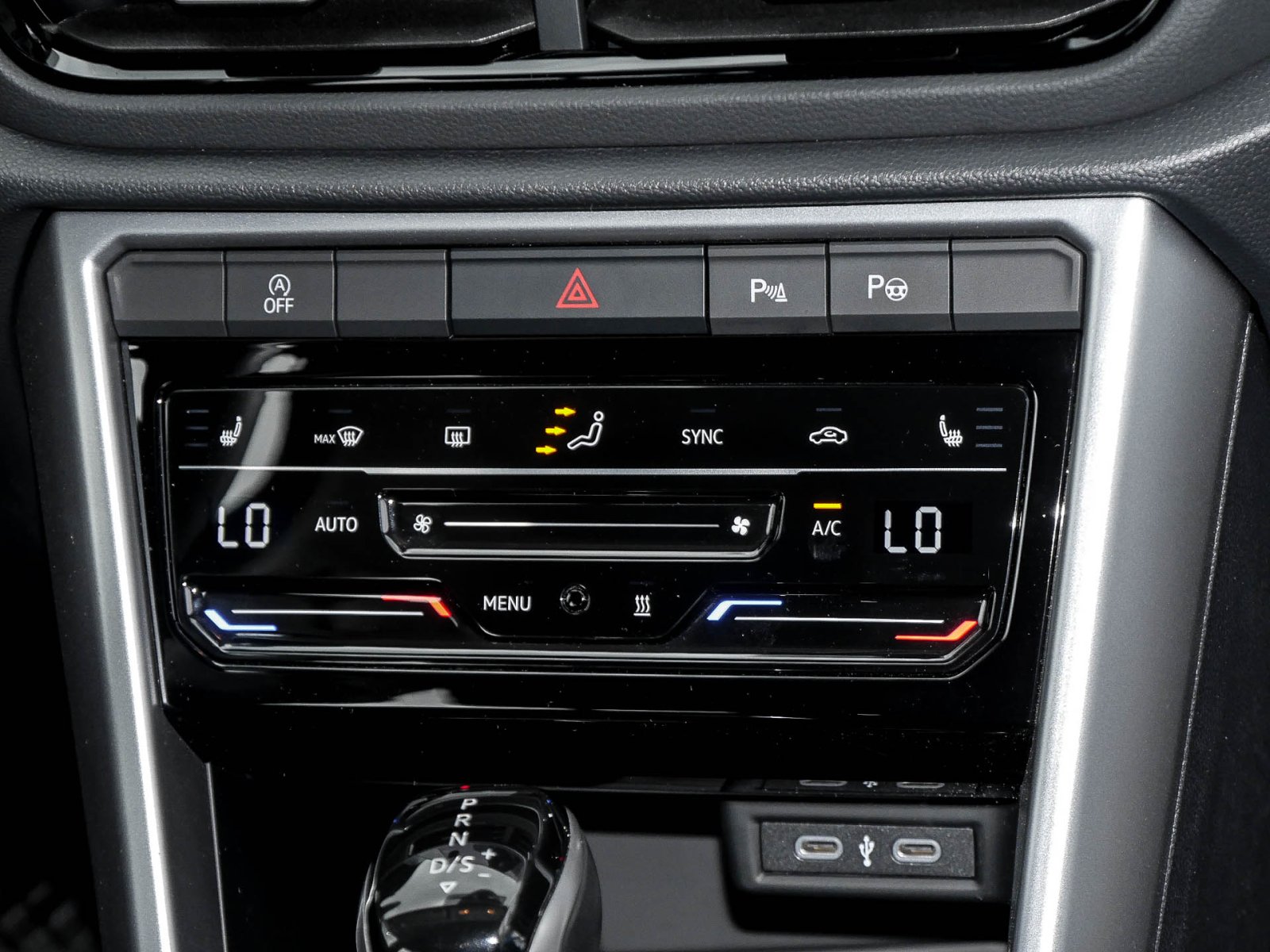 Volkswagen T-Roc 2.0 LIFE STANDHEIZUNG ACC NAVI SITZHEIZUNG