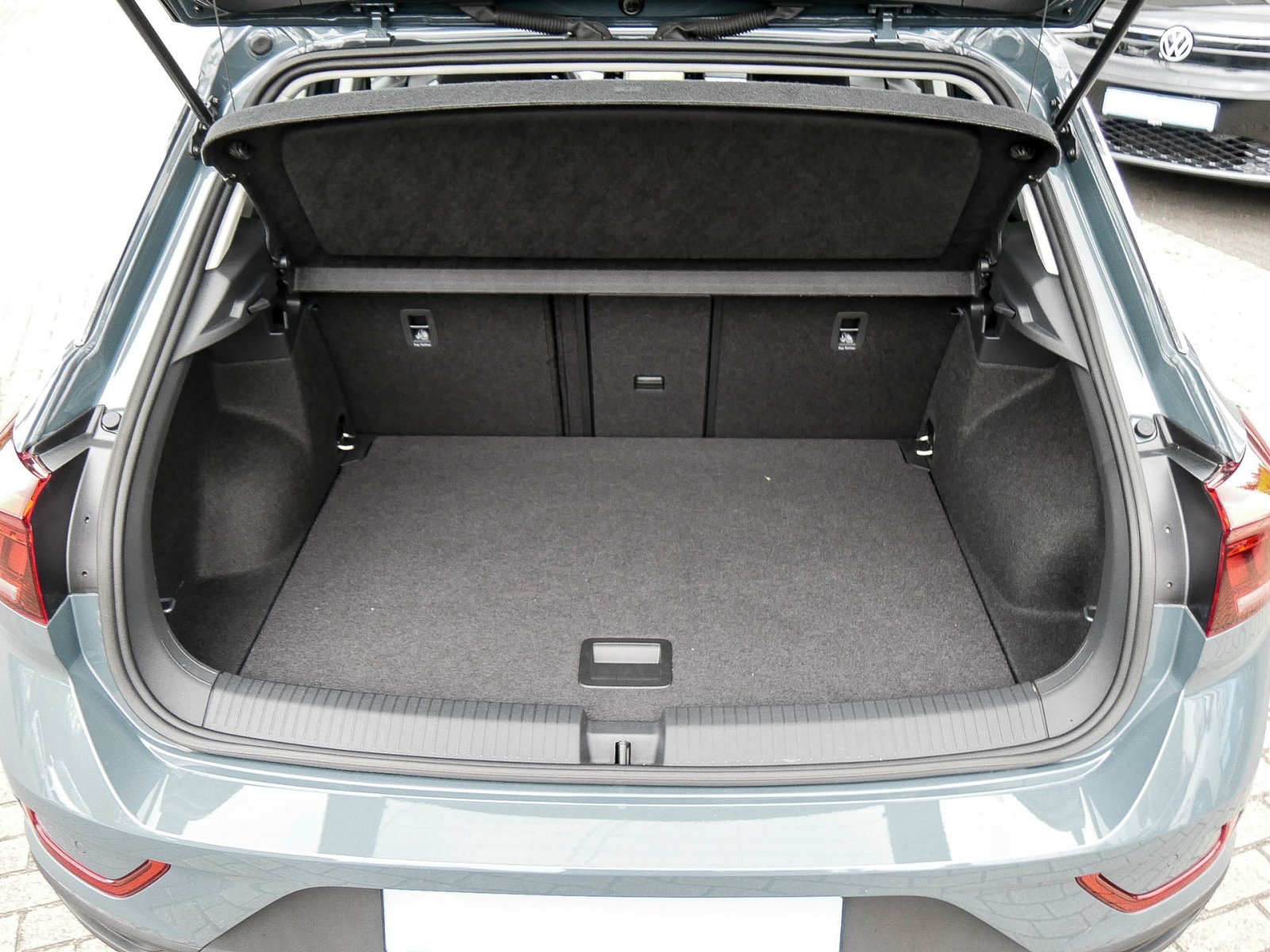 Volkswagen T-Roc 2.0 LIFE STANDHEIZUNG ACC NAVI SITZHEIZUNG