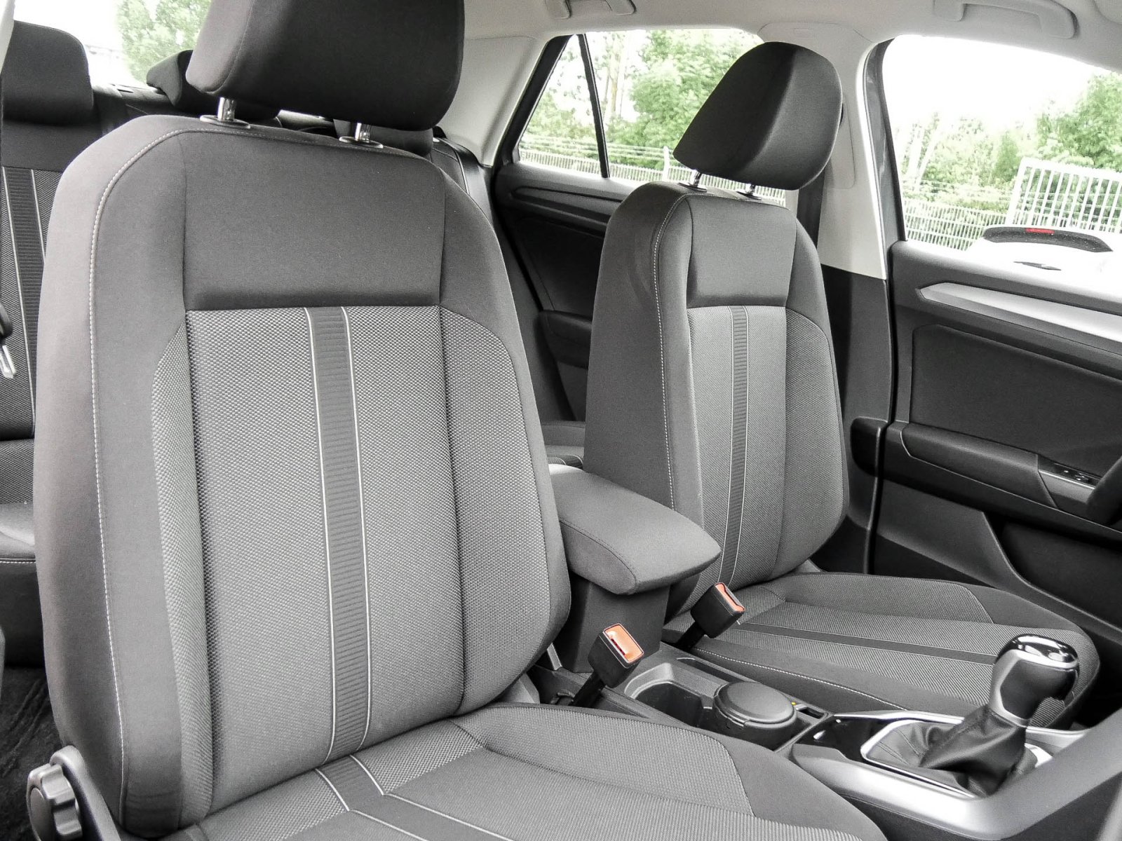 Volkswagen T-Roc 2.0 LIFE STANDHEIZUNG ACC NAVI SITZHEIZUNG