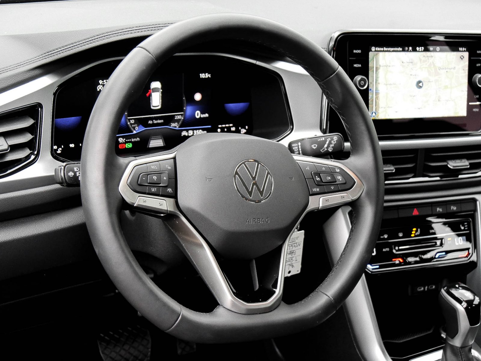 Volkswagen T-Roc 2.0 LIFE STANDHEIZUNG ACC NAVI SITZHEIZUNG