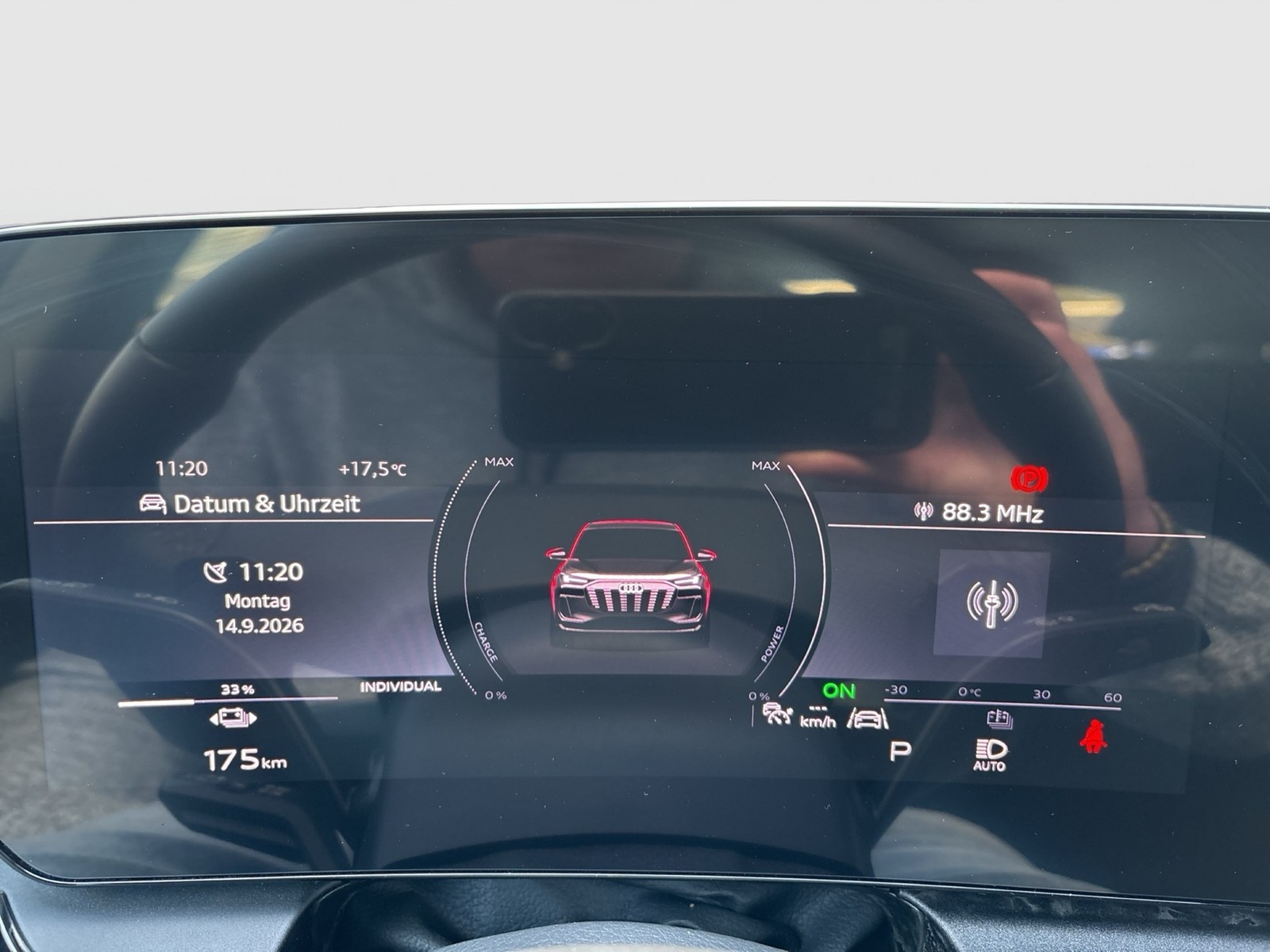 Audi Q6 e-tron quattro S LINE B&O AHK 360CAM ACC LM19