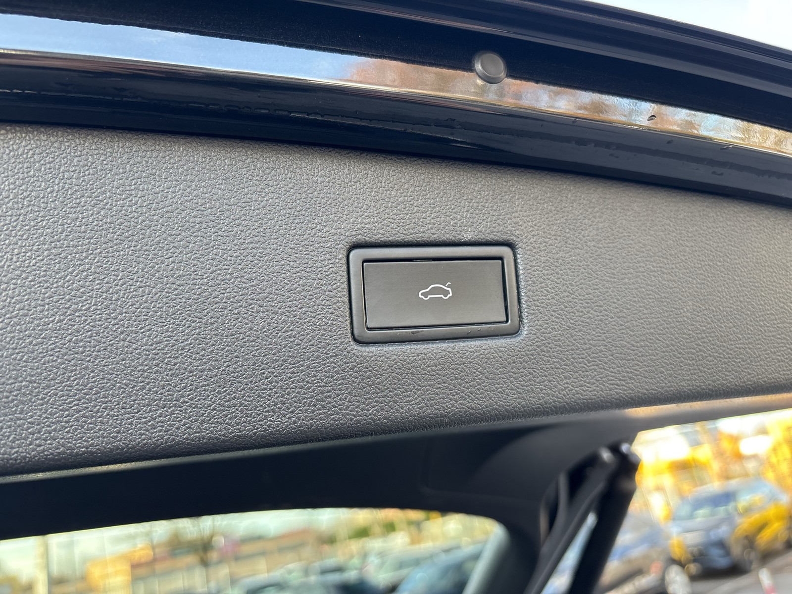 Volkswagen Tiguan Allspace 2.0 ELEGANCE 4X4 7SITZE AHK LM19