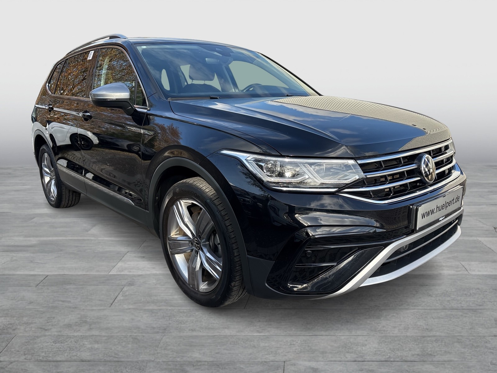 Volkswagen Tiguan Allspace 2.0 ELEGANCE 4X4 7SITZE AHK LM19