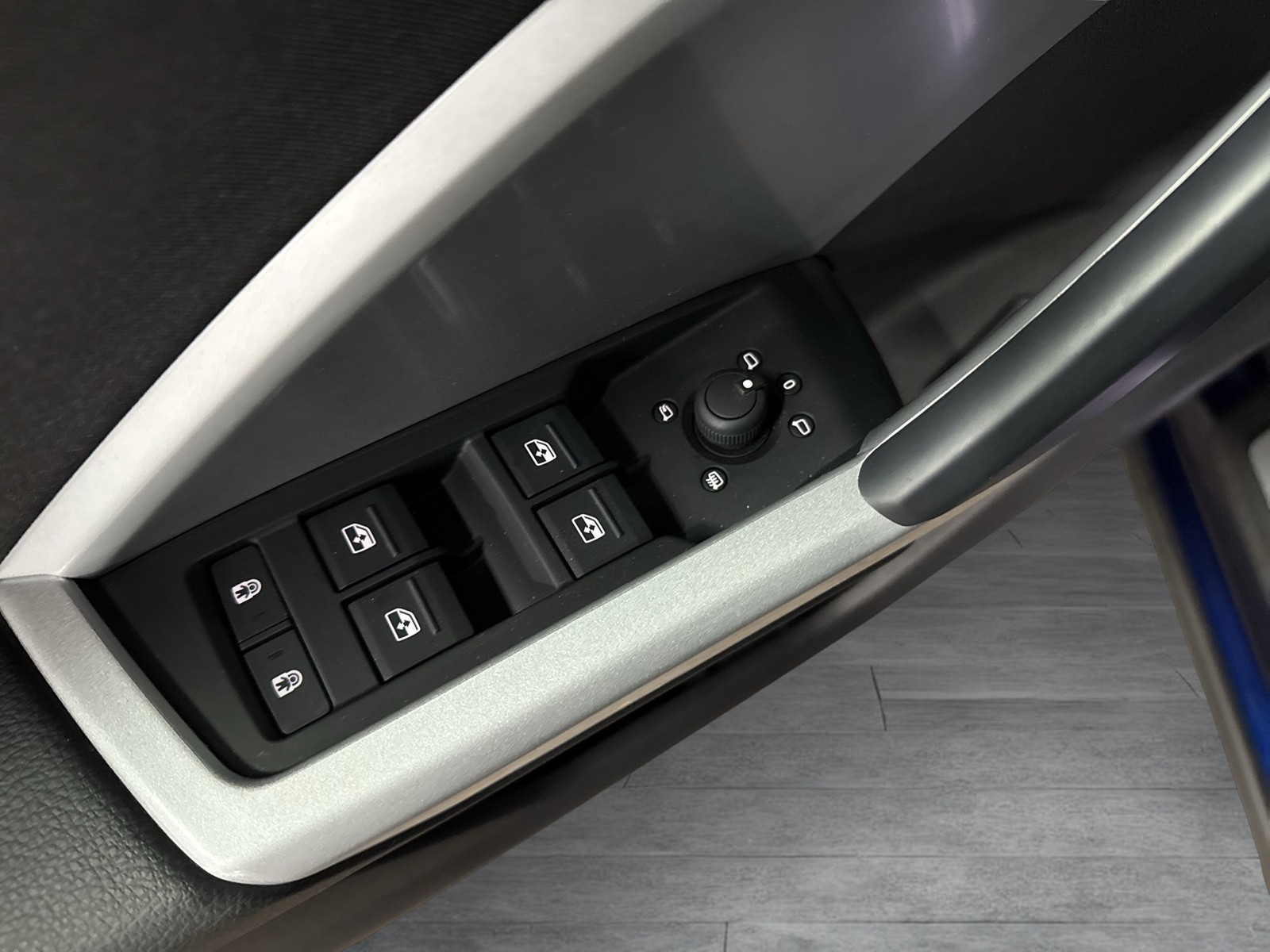 Audi Q3 35 S LINE KAMERA ALU18 eKLAPPE NAVI+ SITZHEIZ