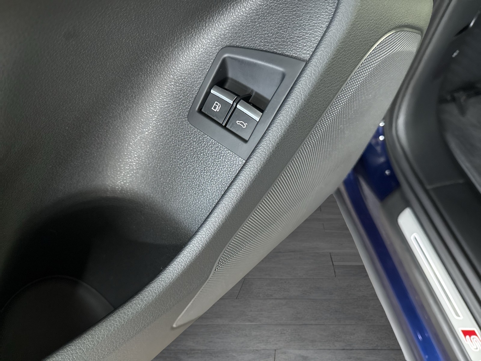 Audi Q7 55 quattro HYBRID S LINE BLACKPAK AHK LM21