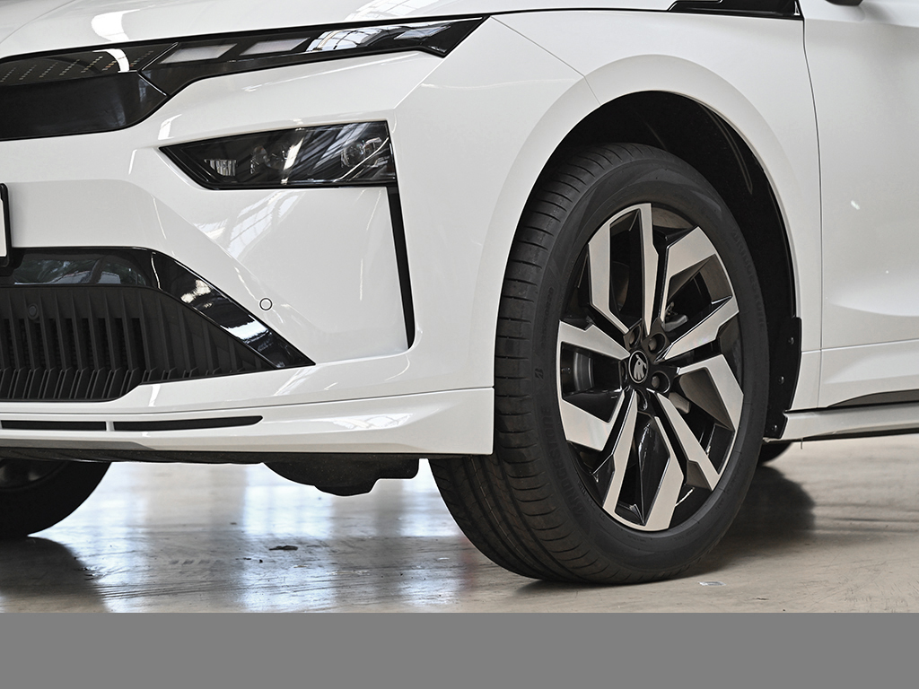 Skoda Enyaq 85 Sportline AHK ACC HuD CANTON NAV 360GRAD