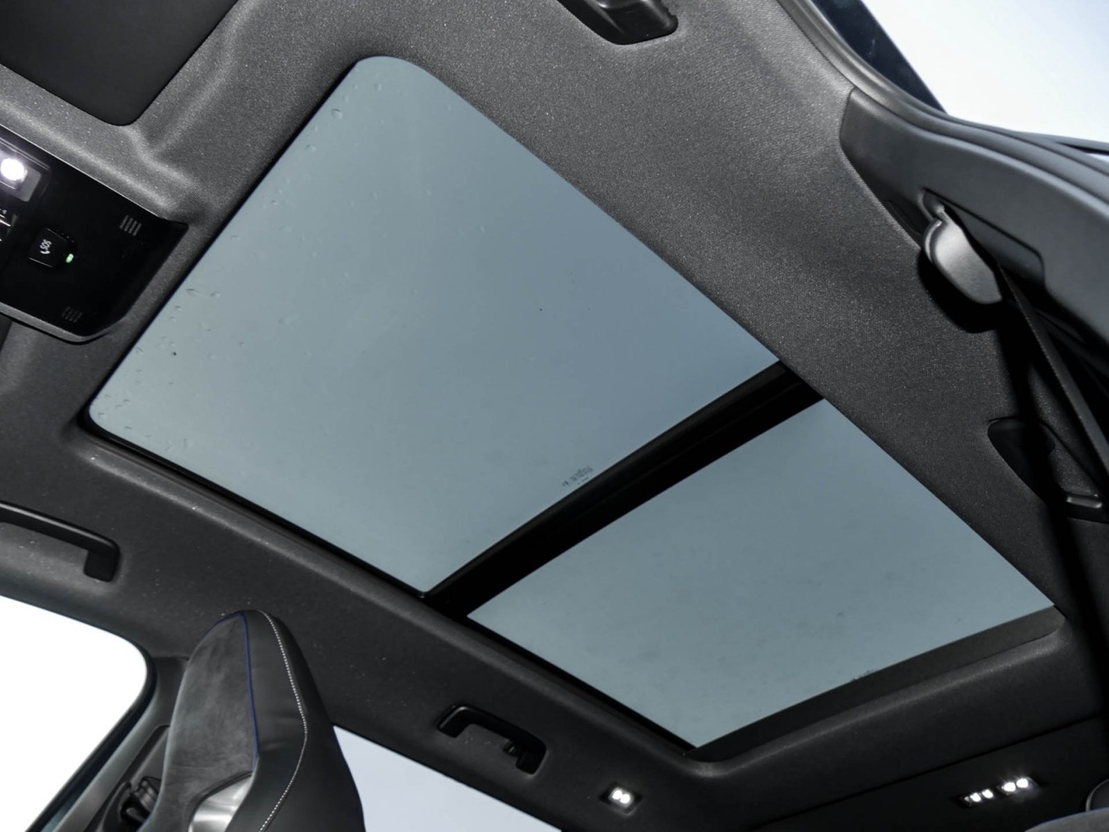 Volkswagen Tayron 2.0 TDI R-Line DSG 7SITZE PANO AHK LM20 HEAD-UP