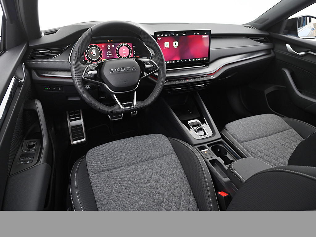 Skoda Octavia Combi 2.0TDI DSG Sportline AHK HuD NAV CANTON STANDHZG. ACC 360GRAD