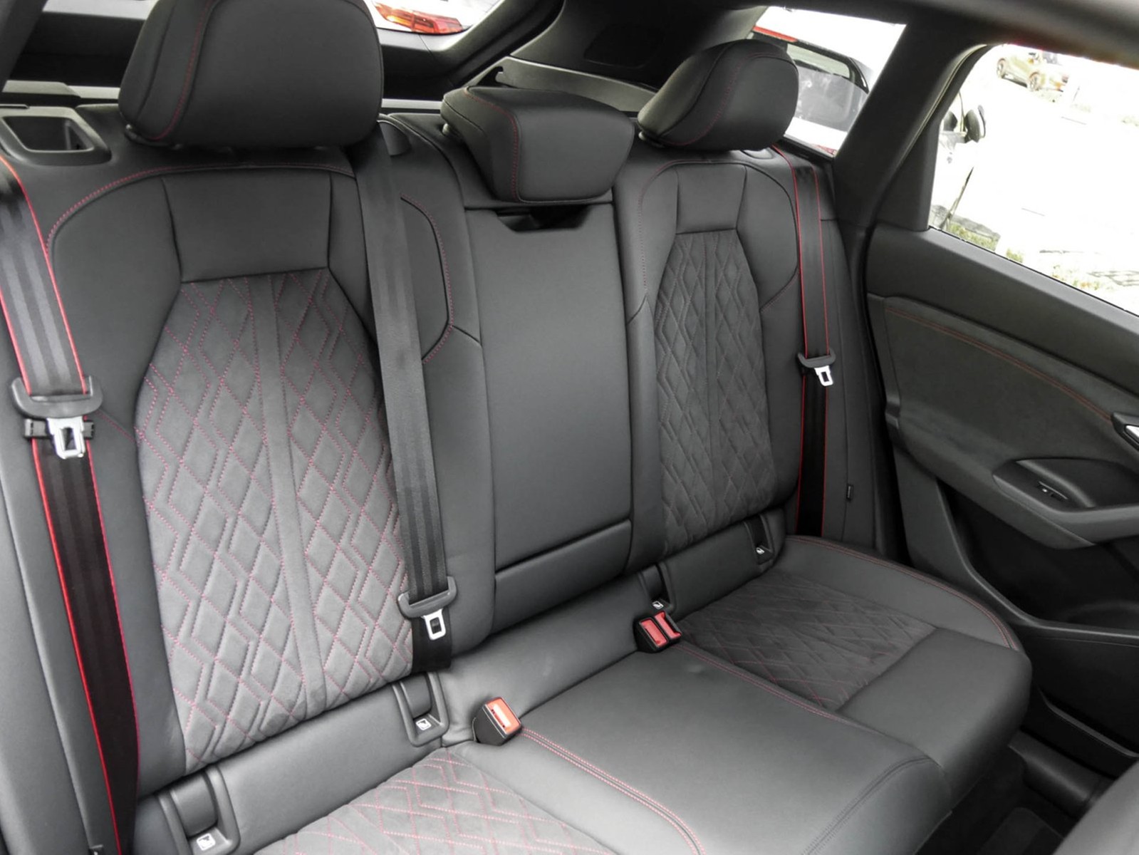 Audi SQ6 e-tron quattro PANO B&O 360°CAM ACC LM21