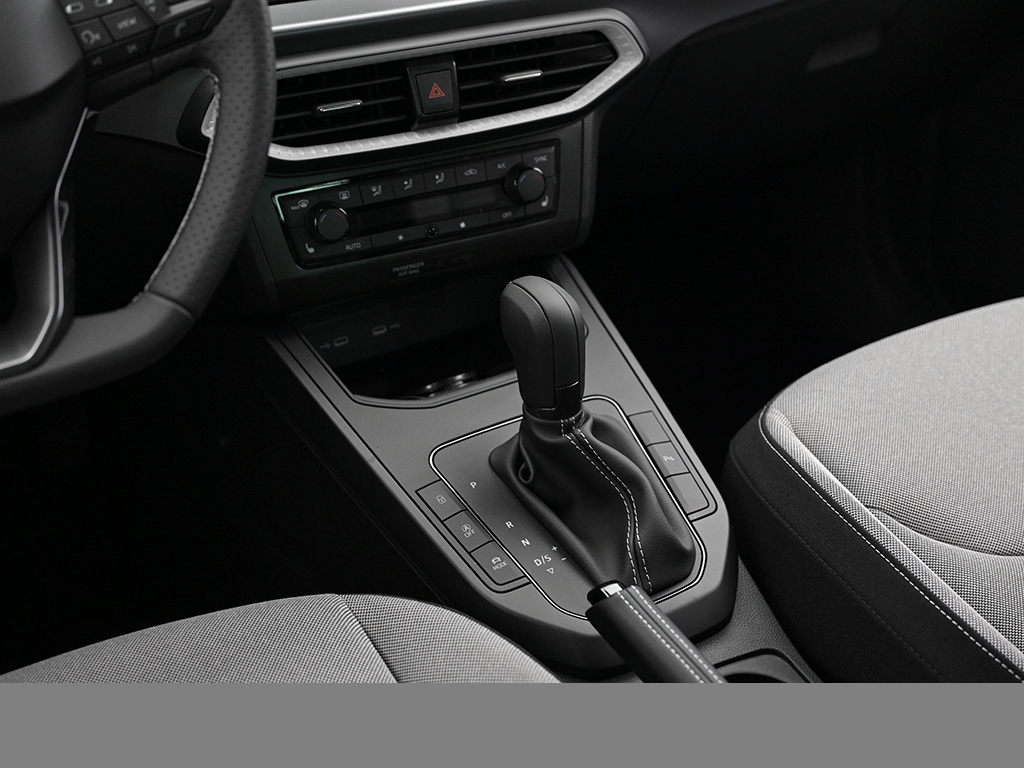Seat Ibiza 1.0 FR DSG NAVI CAM SITZHZG LED
