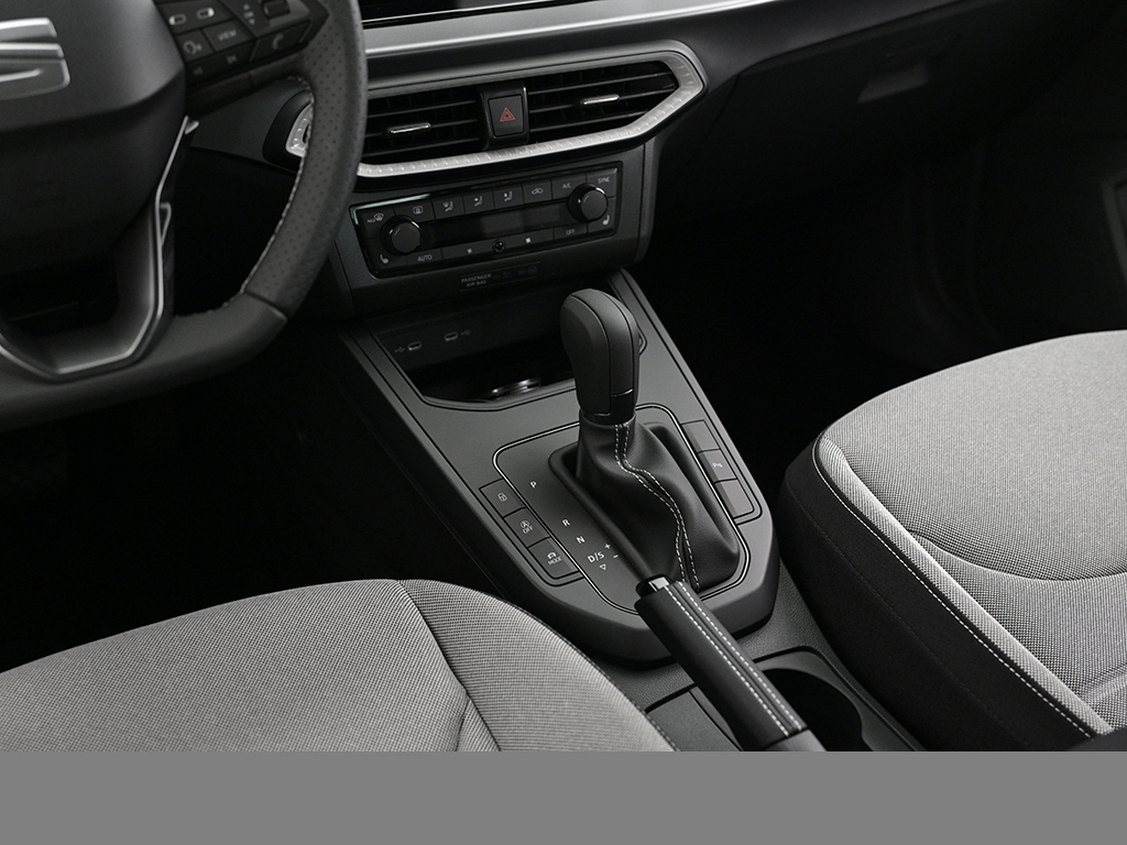 Seat Arona 1.0 FR DSG NAVI SITZHZG CAM LED