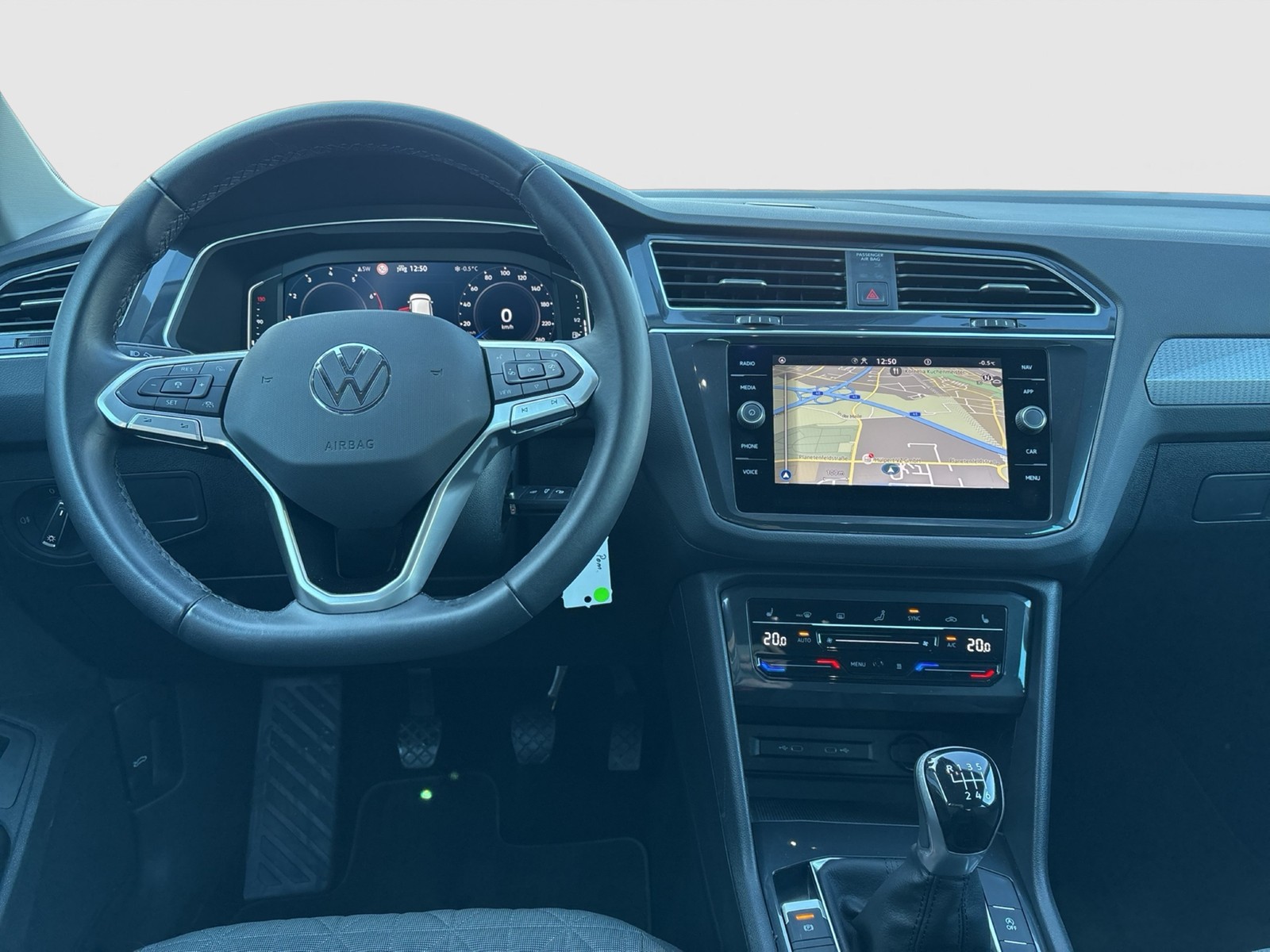 Volkswagen Tiguan 1.5 LIFE STANDHZ. KAMERA eKLAPPE NAVI