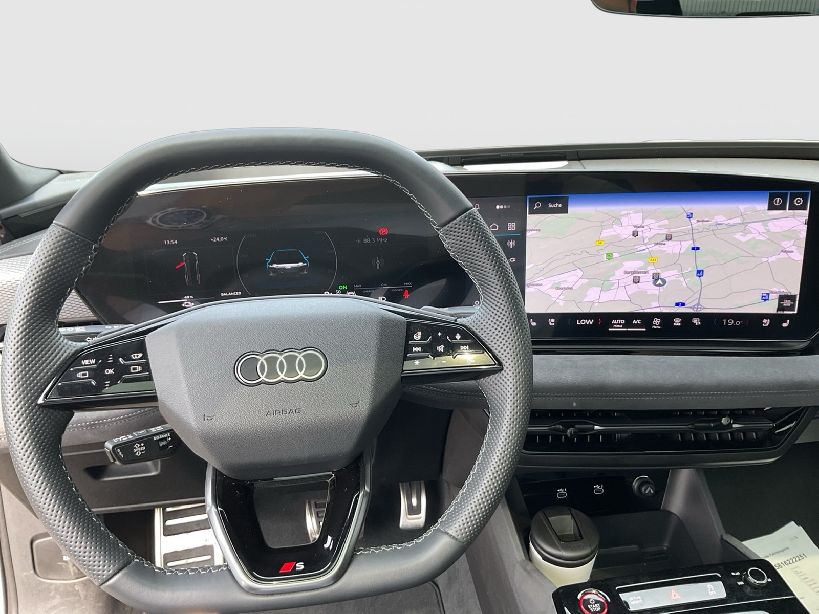 Audi A6 e-tron Avant quattro S LINE PANO B&O AHK LM21