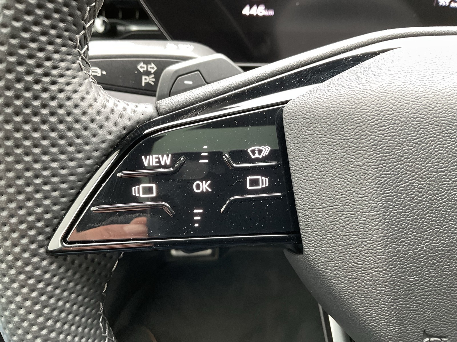 Audi A6 e-tron Avant quattro S LINE PANO B&O AHK LM21