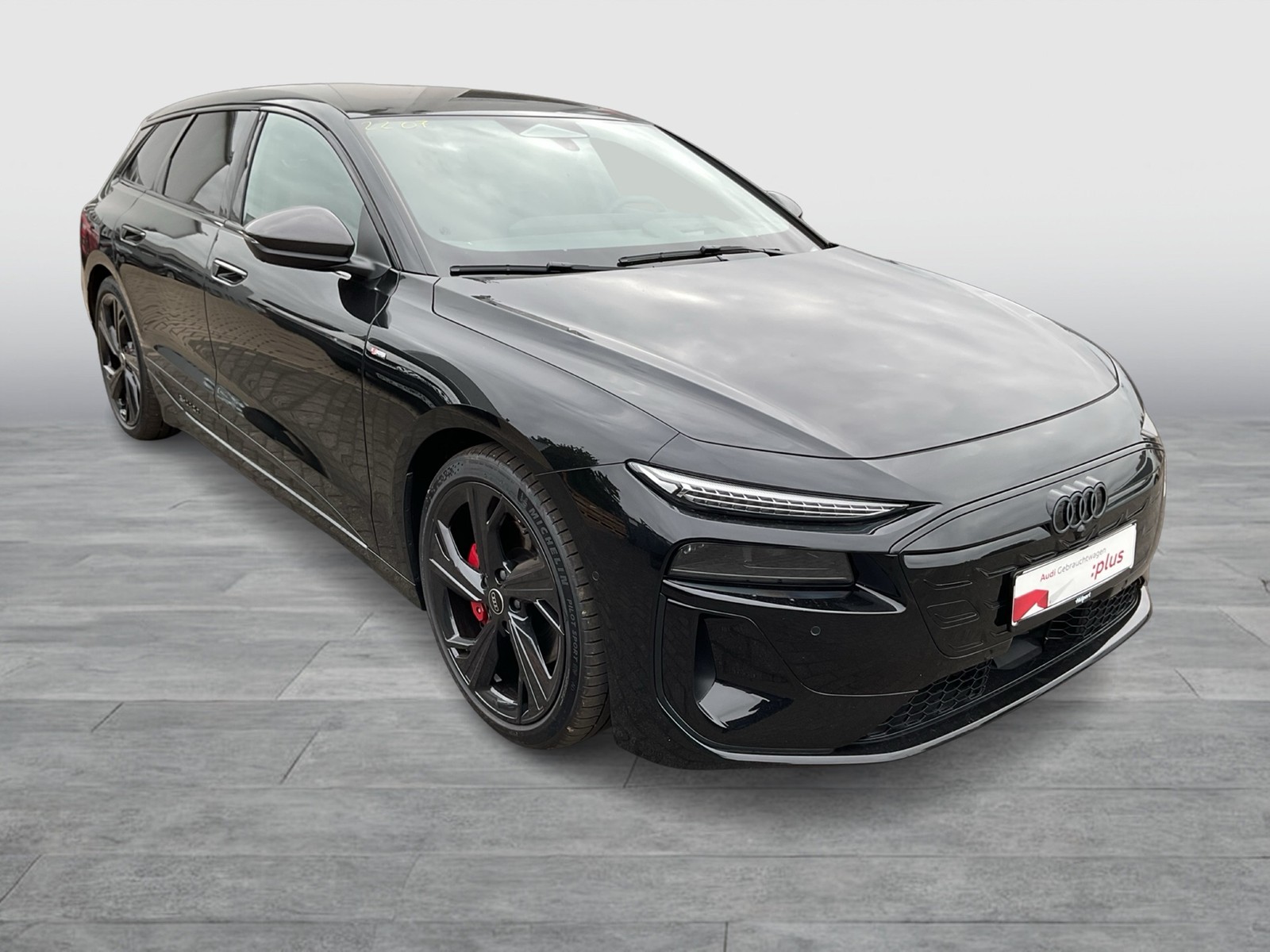 Audi A6 e-tron Avant quattro S LINE PANO B&O AHK LM21