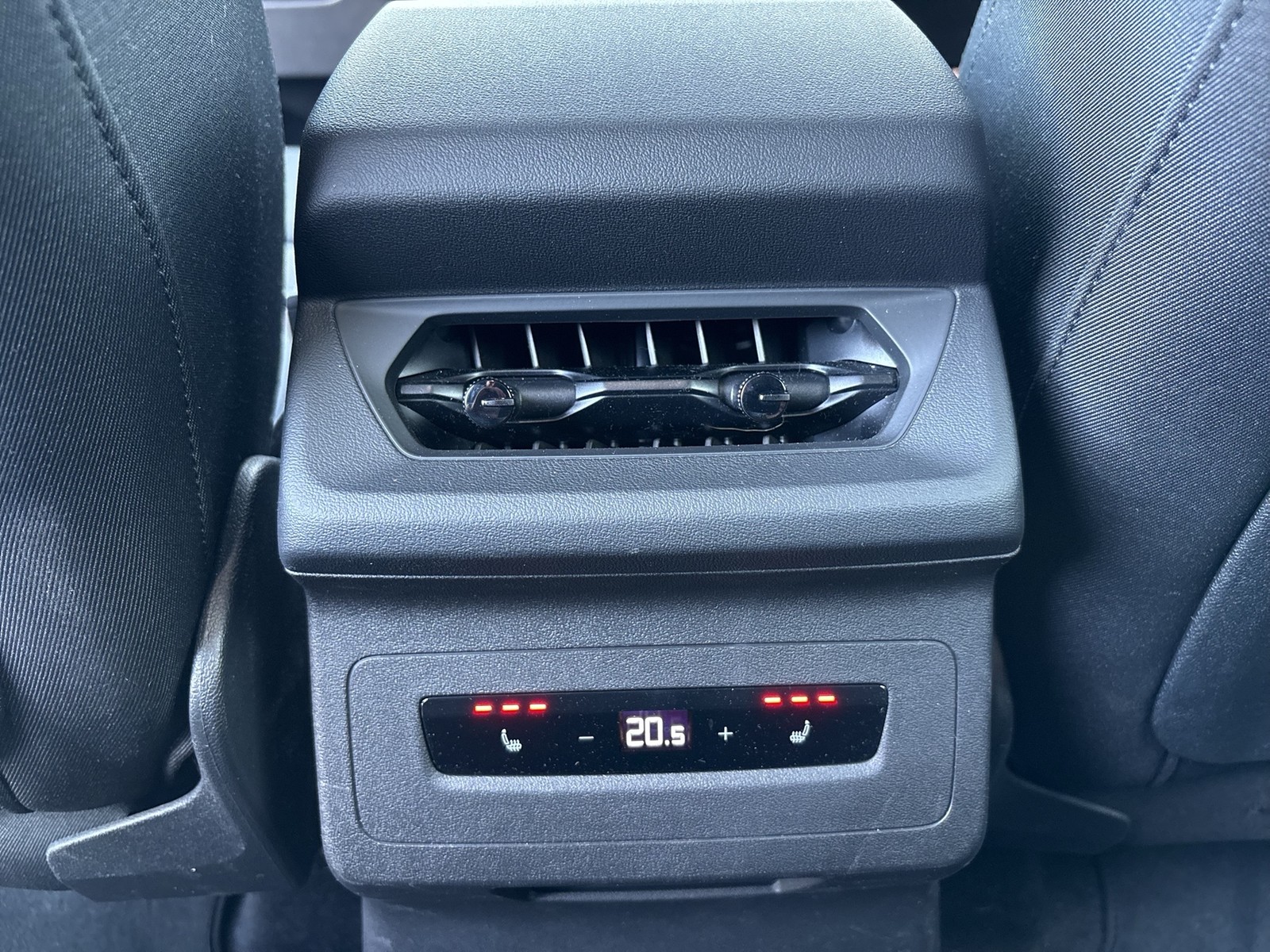 Audi Q6 e-tron quattro S LINE B&O AHK 360CAM ACC LM19