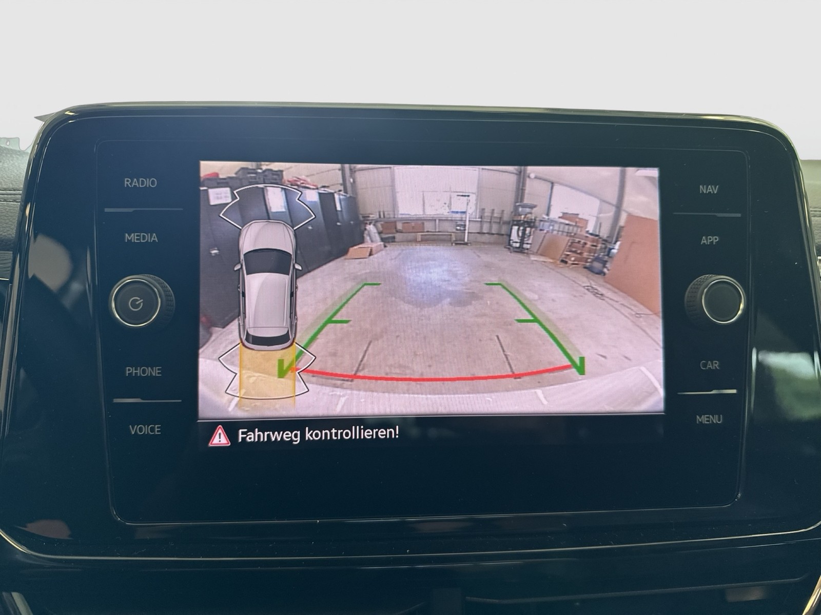Volkswagen T-Roc 1.5 R-LINE BLACKSTYLE CAM ACC LM19 CARPLAY