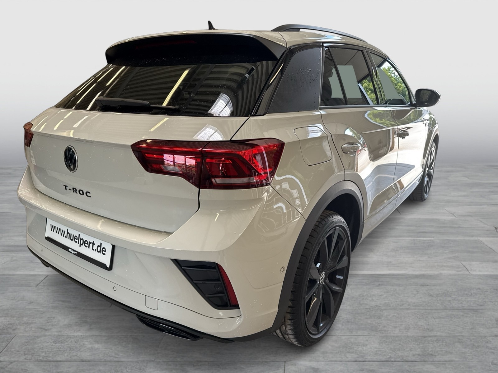 Volkswagen T-Roc 1.5 R-LINE BLACKSTYLE CAM ACC LM19 CARPLAY