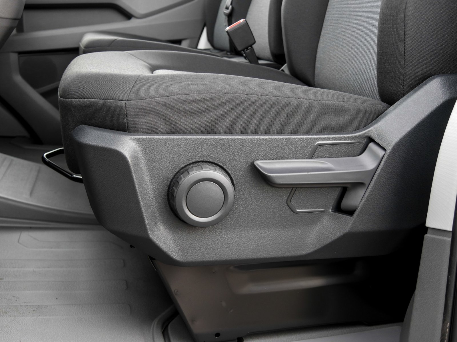 Volkswagen Crafter 35 HD MR CARPLAY CAM AHK-VORB.