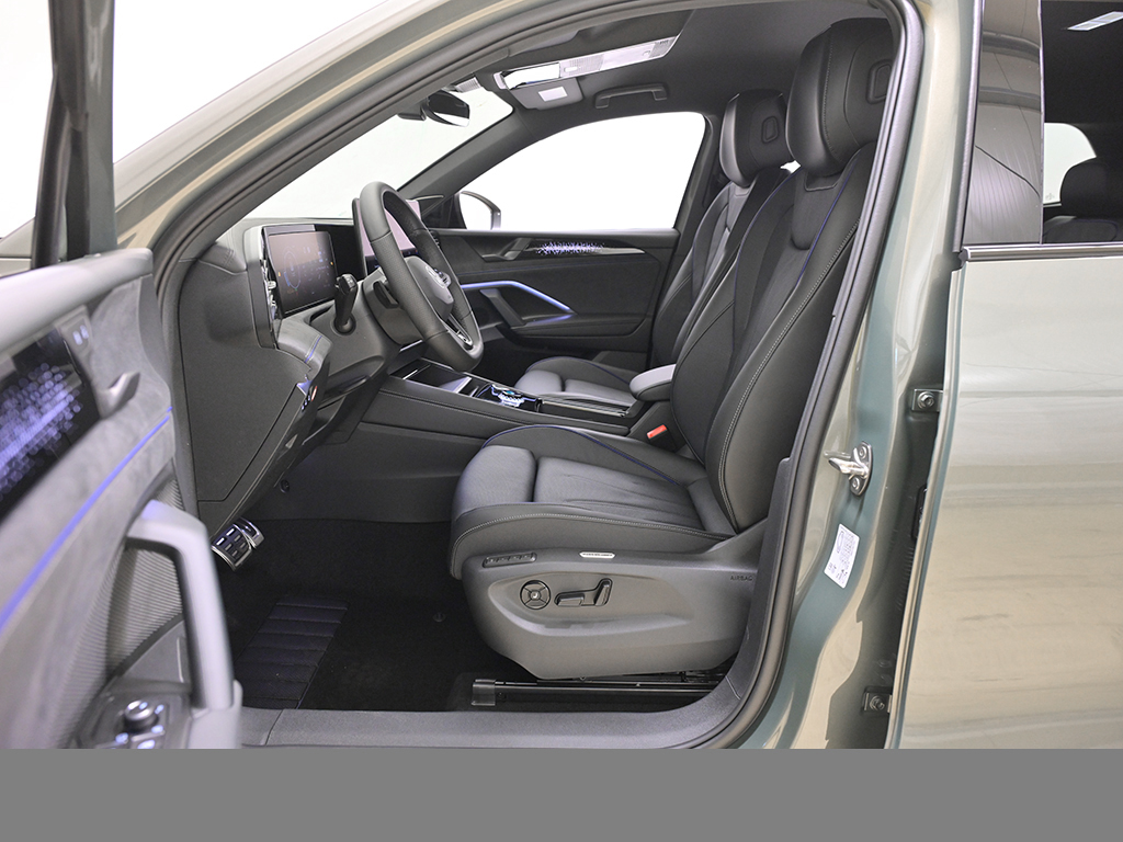 Volkswagen Tiguan 2.0 R-LINE DSG 4X4