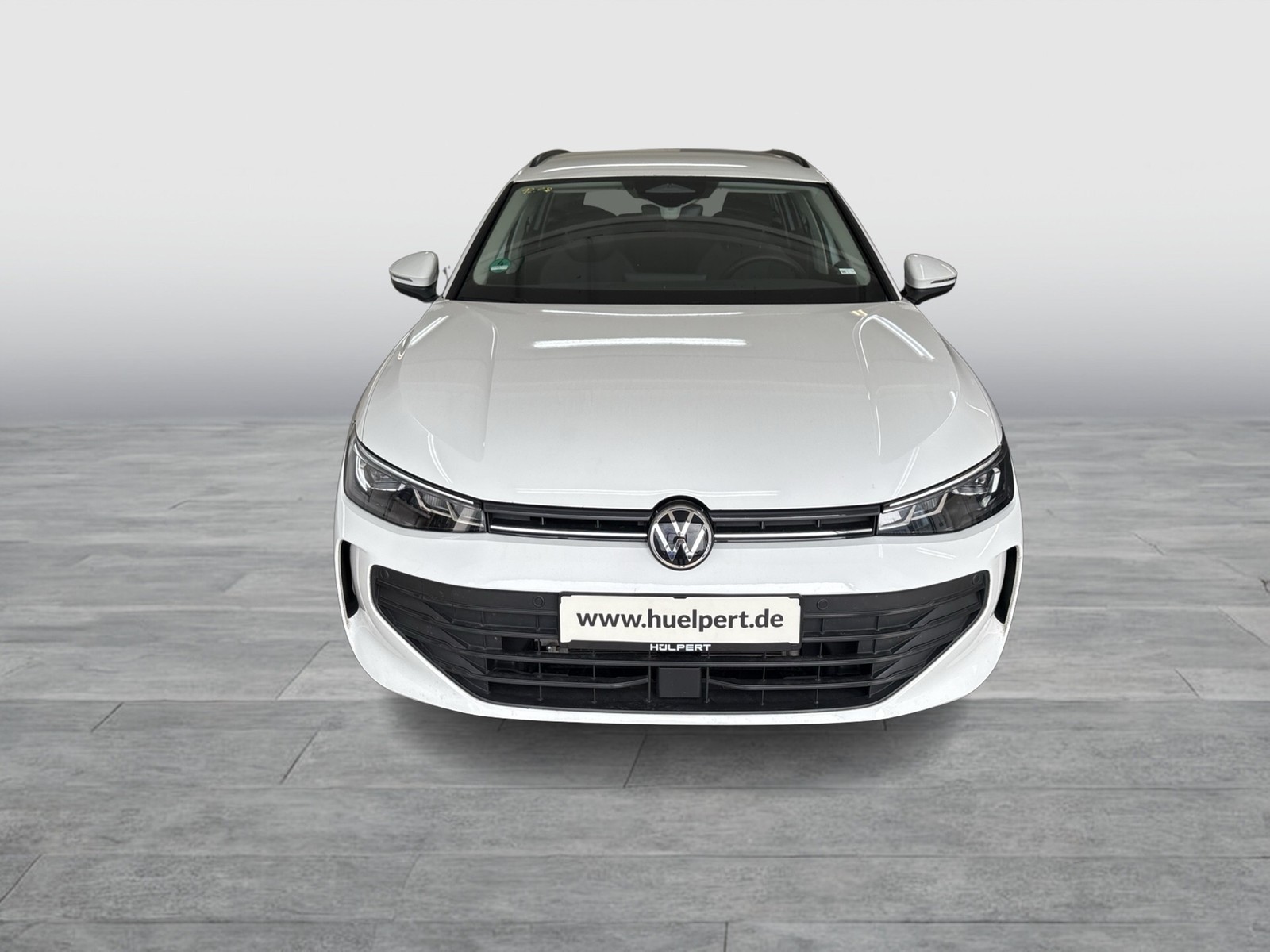 Volkswagen Passat Variant 1.5 eTSI CAM ACC CARPLAY LM17