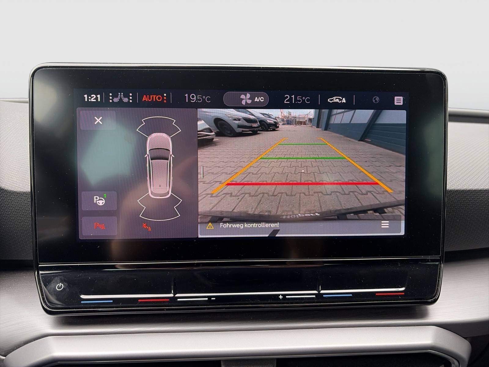 Seat Leon ST 1.5 FR CAM ACC NAVI LM17 CARPLAY SITZHZ.