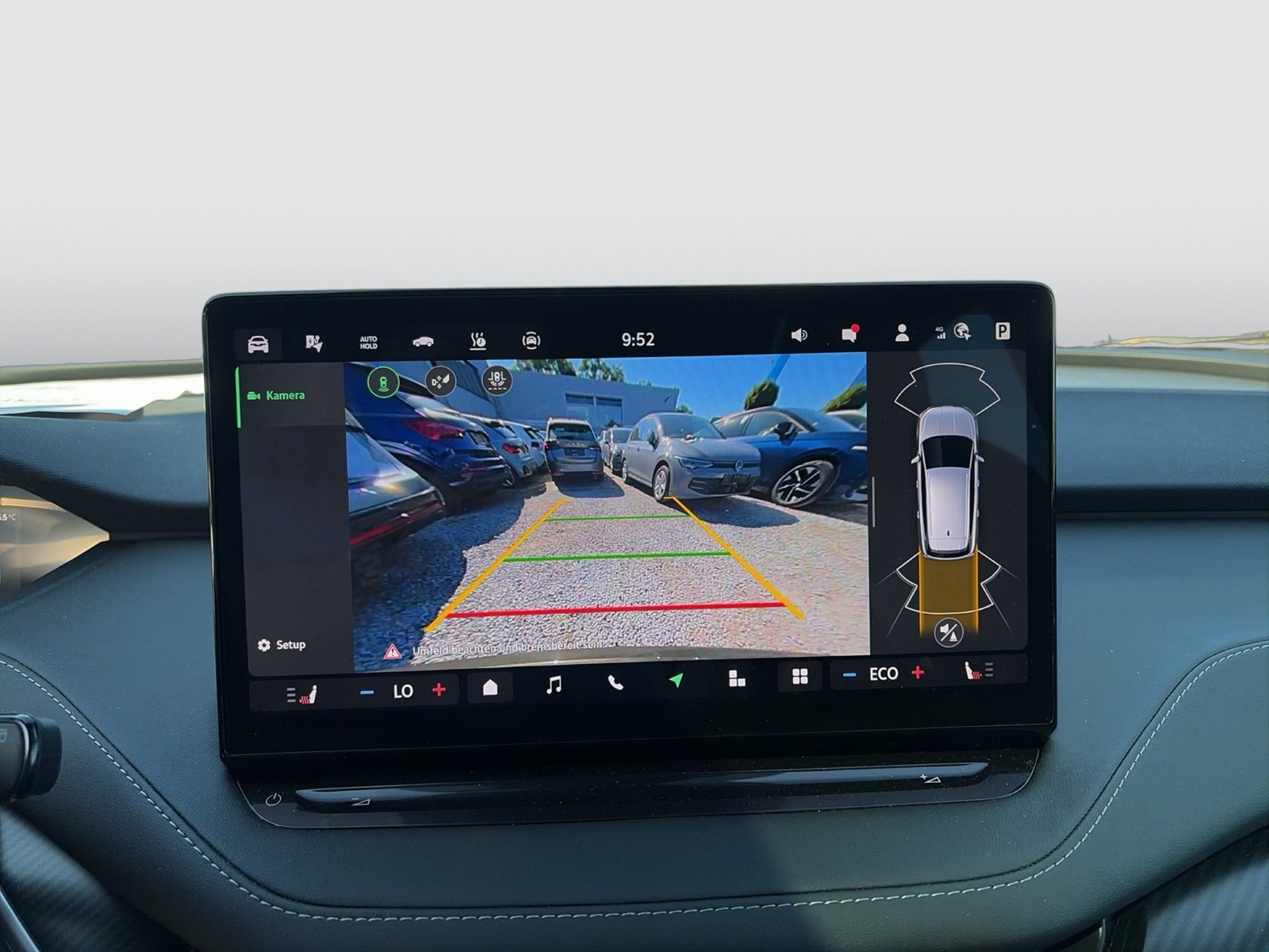 Skoda Enyaq 85 SPORTLINE WÄRMEPUMPE PANO AHK CAM LM20