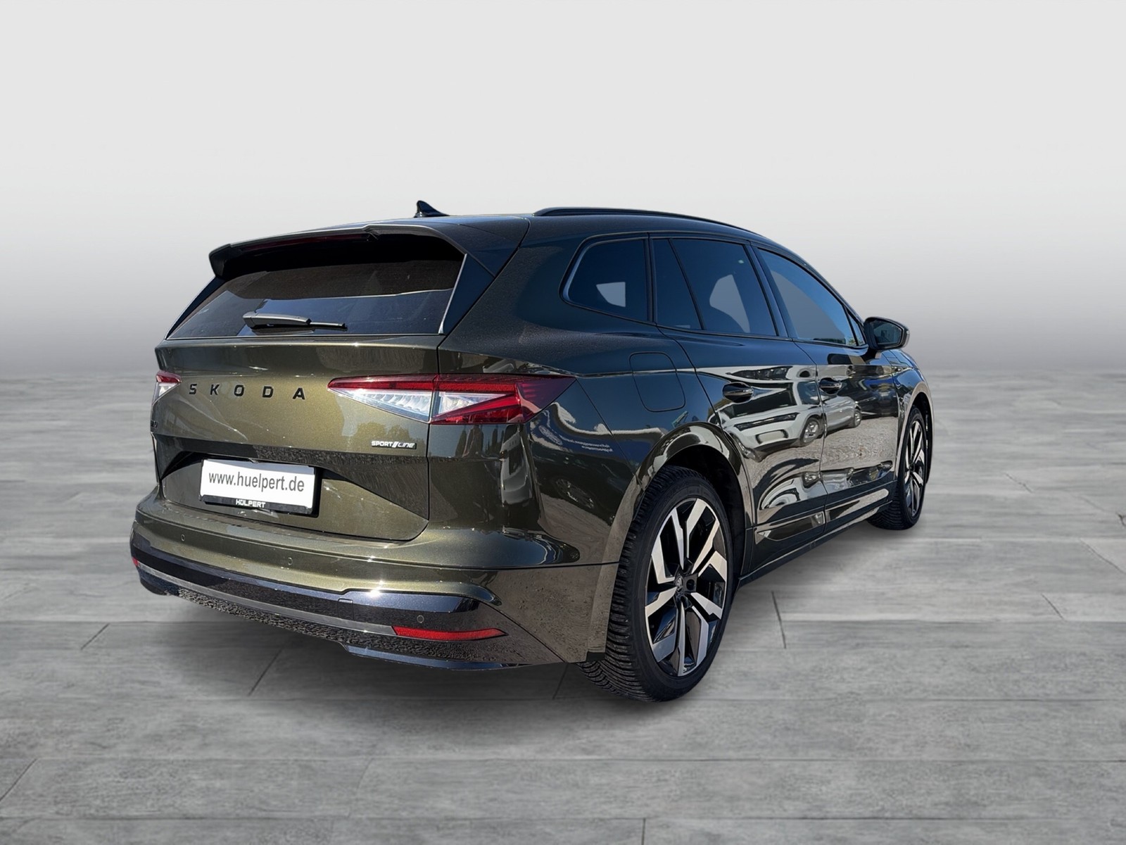 Skoda Enyaq 85 SPORTLINE WÄRMEPUMPE PANO AHK CAM LM20