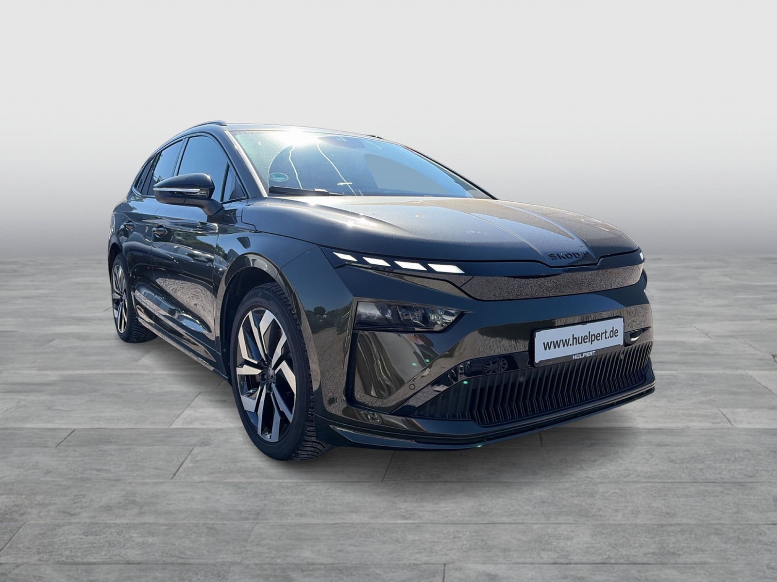 Skoda Enyaq 85 SPORTLINE WÄRMEPUMPE PANO AHK CAM LM20