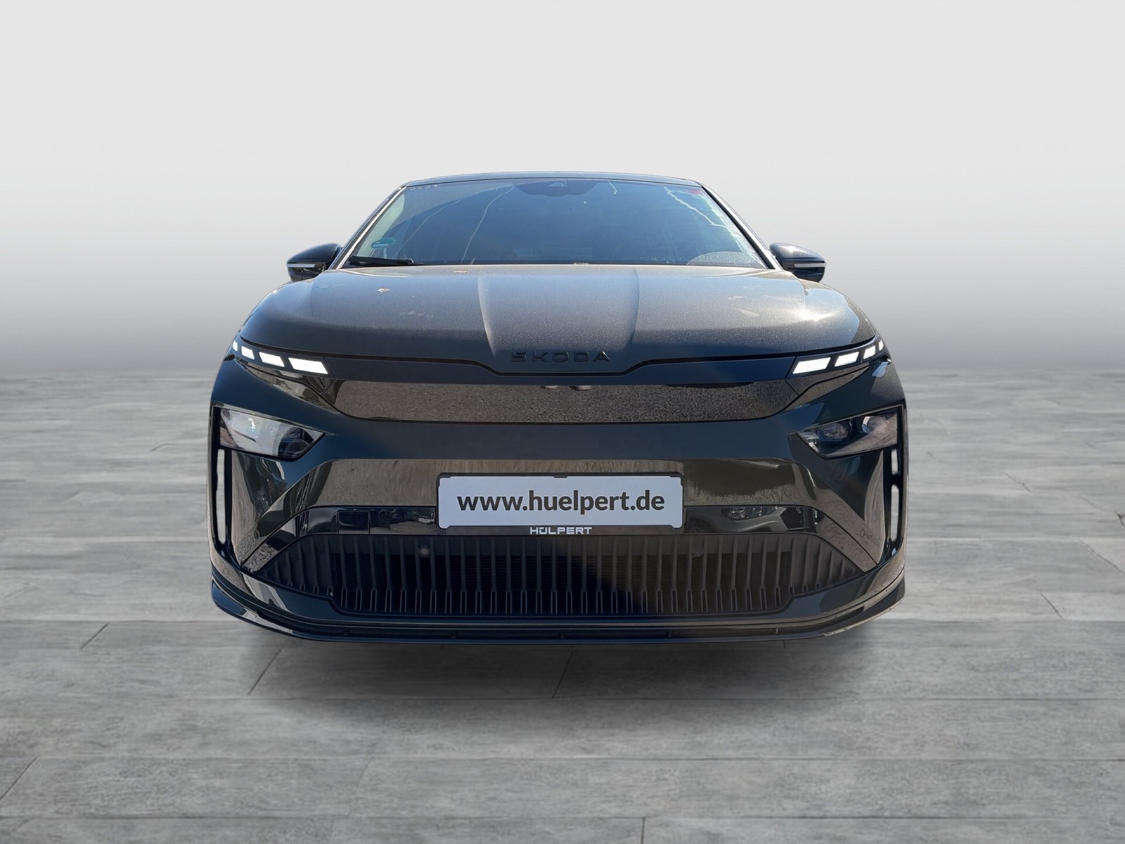 Skoda Enyaq 85 SPORTLINE WÄRMEPUMPE PANO AHK CAM LM20