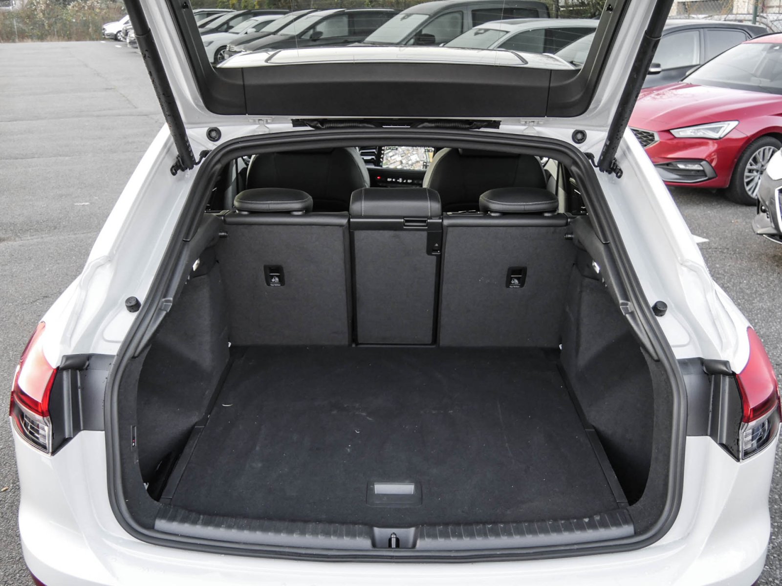 Audi Q4 Sportback 55 e-tron quattro edition S line Pano+AHK+SONOS+Dynamikpaket+Sline+