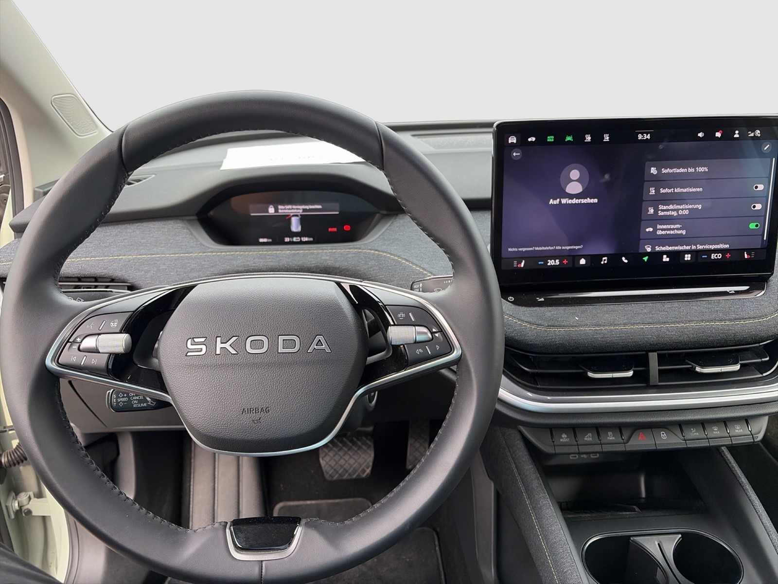 Skoda Elroq 85 LOFT WÄRMEPUMPE AHK CAM ACC LM19 MATRIX