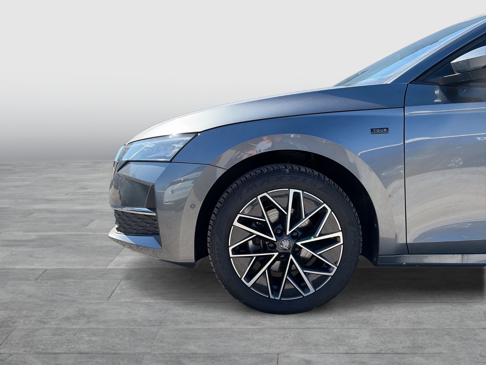 Skoda Octavia Combi 2.0 TOUR 360°CAM ACC HEADUP MATRIX