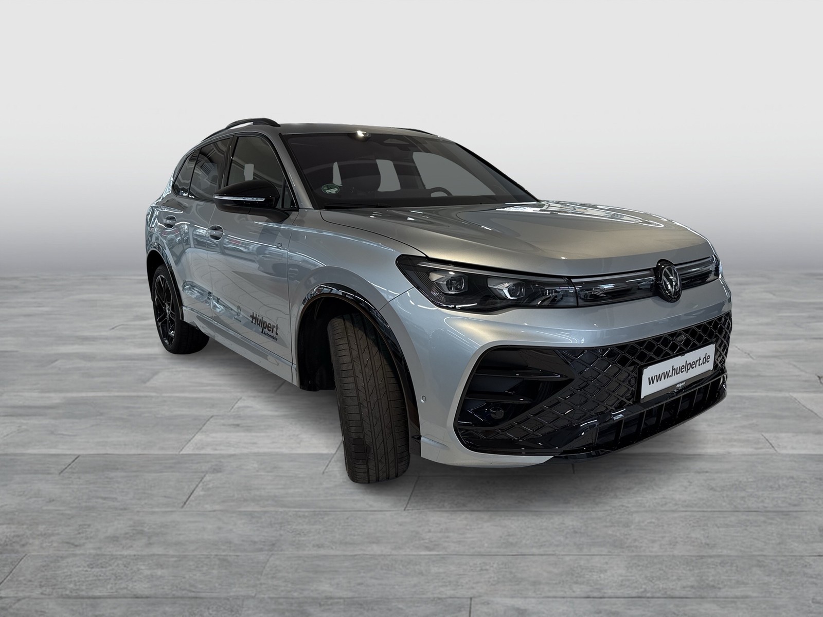 Volkswagen Tiguan 2.0 R-LINE DSG 4X4 BLACKSTYLE LEDER PANO