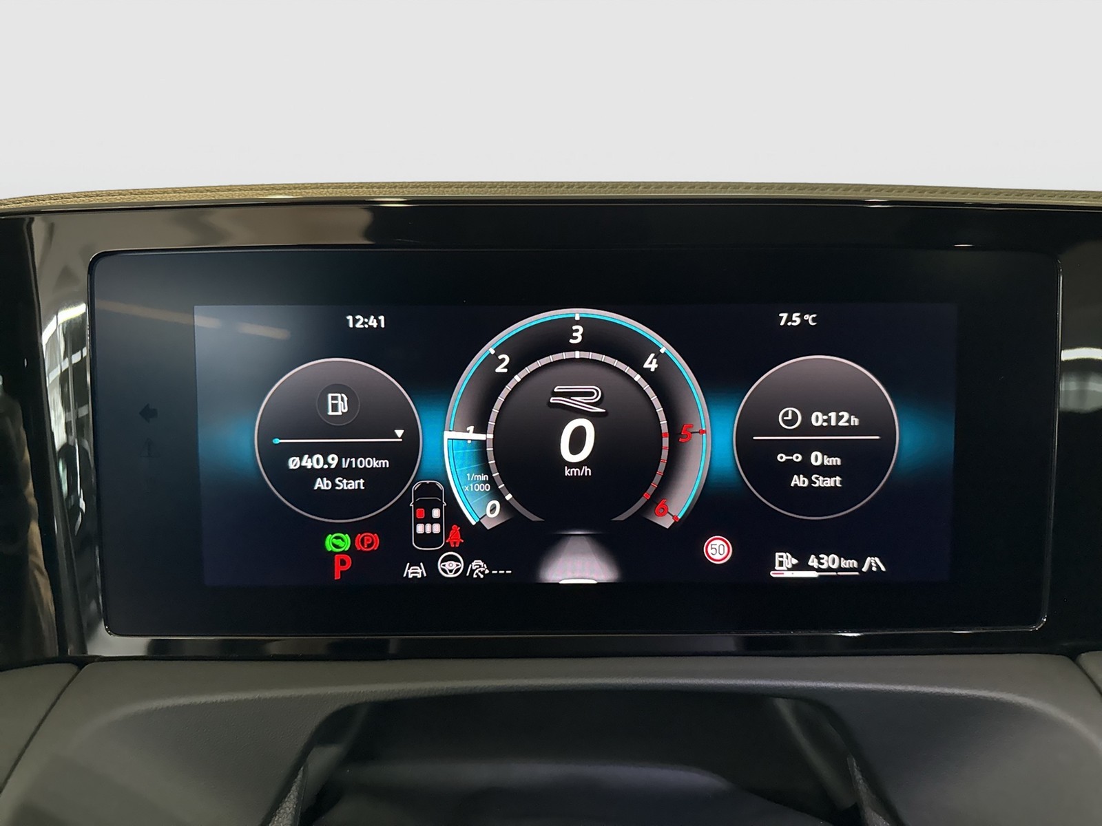 Volkswagen Tiguan 2.0 R-LINE DSG 4X4 BLACKSTYLE LEDER PANO