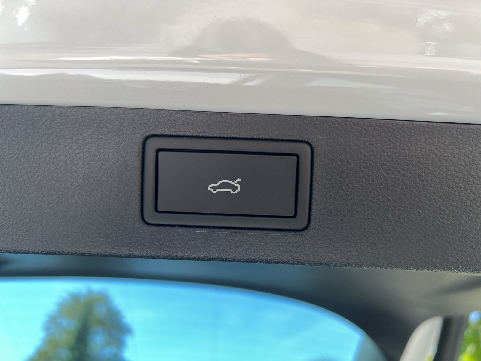 Skoda Kamiq 1.0 TOUR PANO CAM MATRIX EKLAPPE NAVI LM17
