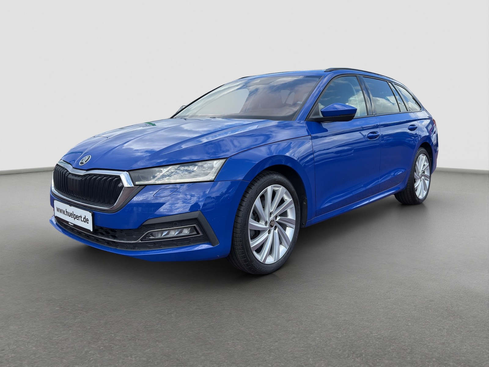 Skoda Octavia Combi 2.0 STYLE LEDER PANO ALU18 eKLAPPE