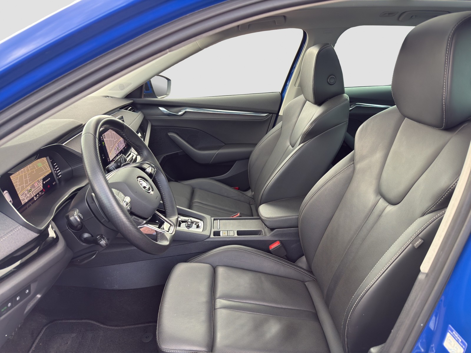 Skoda Octavia Combi 2.0 STYLE LEDER PANO ALU18 eKLAPPE