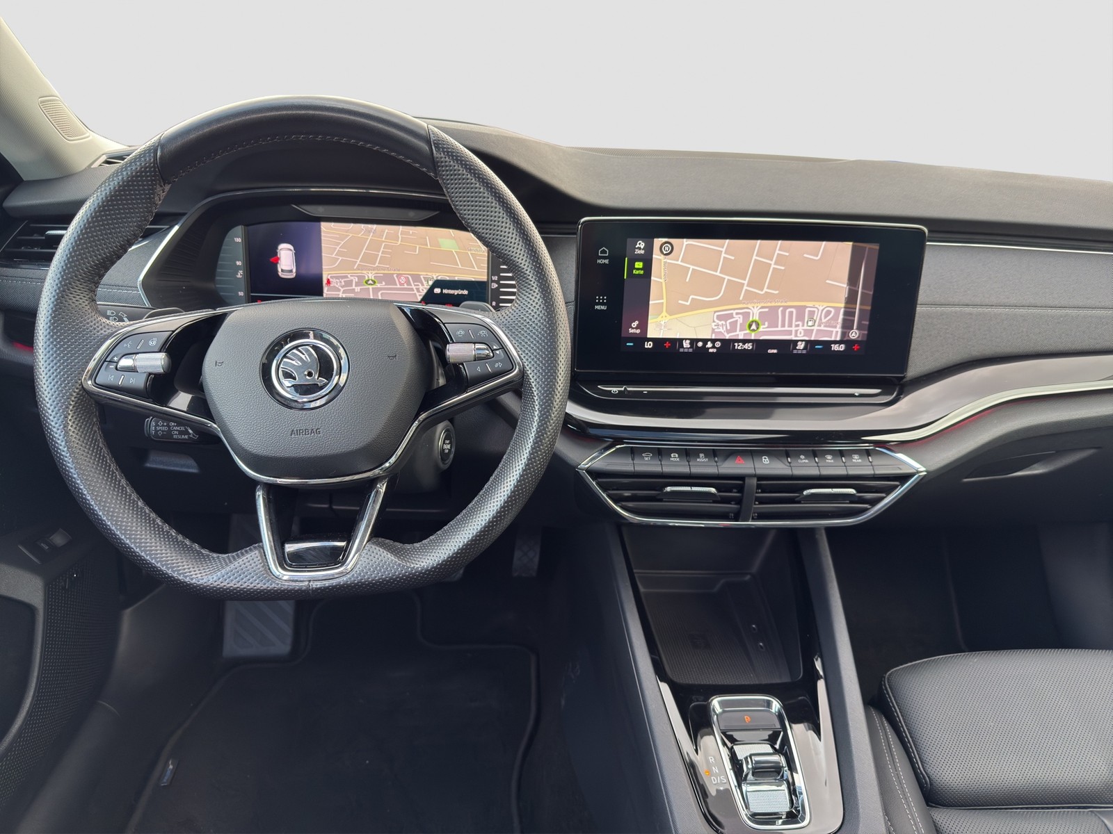 Skoda Octavia Combi 2.0 STYLE LEDER PANO ALU18 eKLAPPE