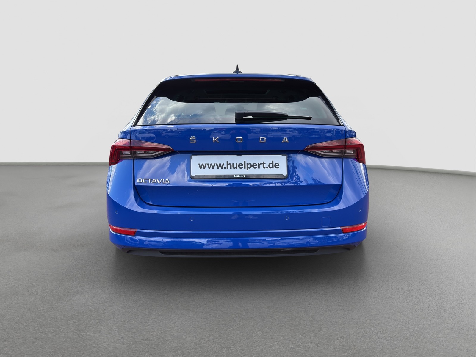 Skoda Octavia Combi 2.0 STYLE LEDER PANO ALU18 eKLAPPE