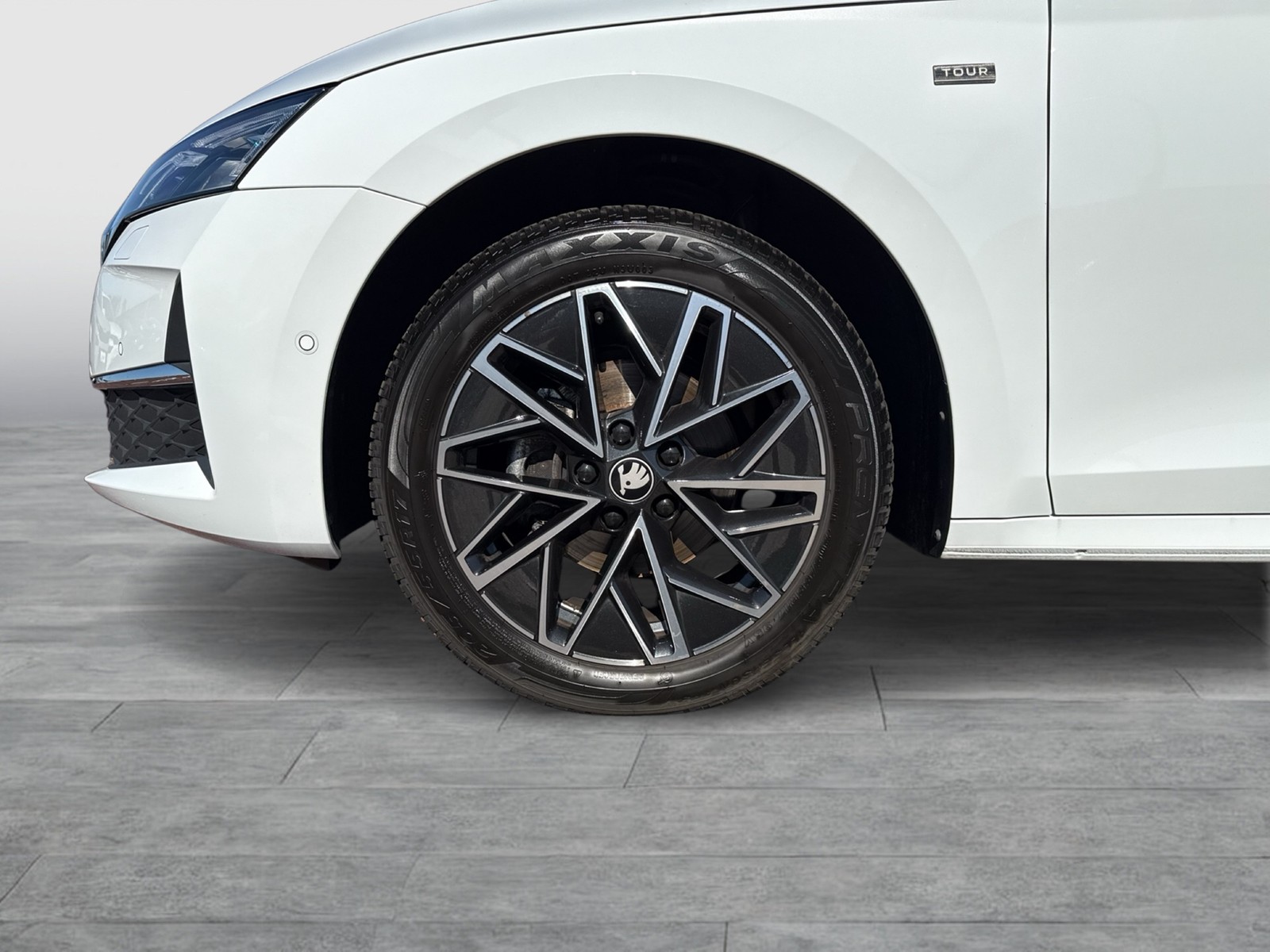 Skoda Octavia Combi 2.0 TOUR 360°CAM ACC HEADUP MATRIX