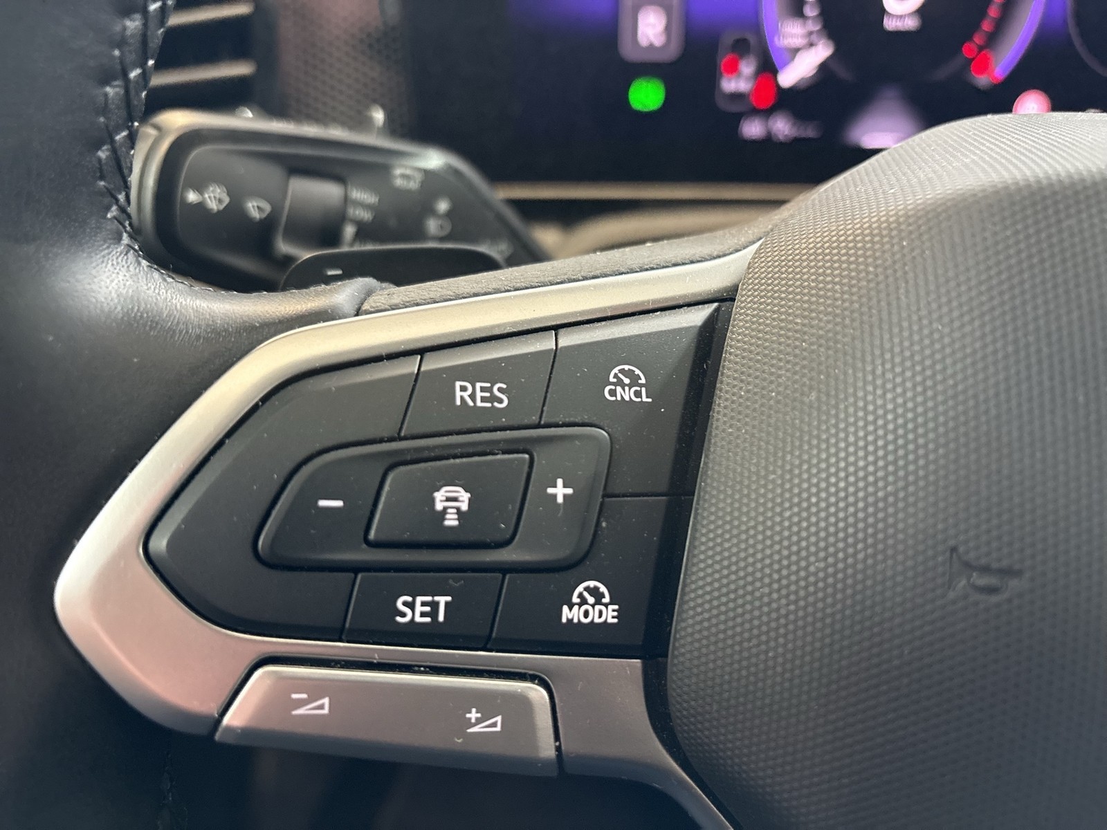 Volkswagen Passat Variant 2.0 BUSINESS AHK 360°CAM ACC NAVI
