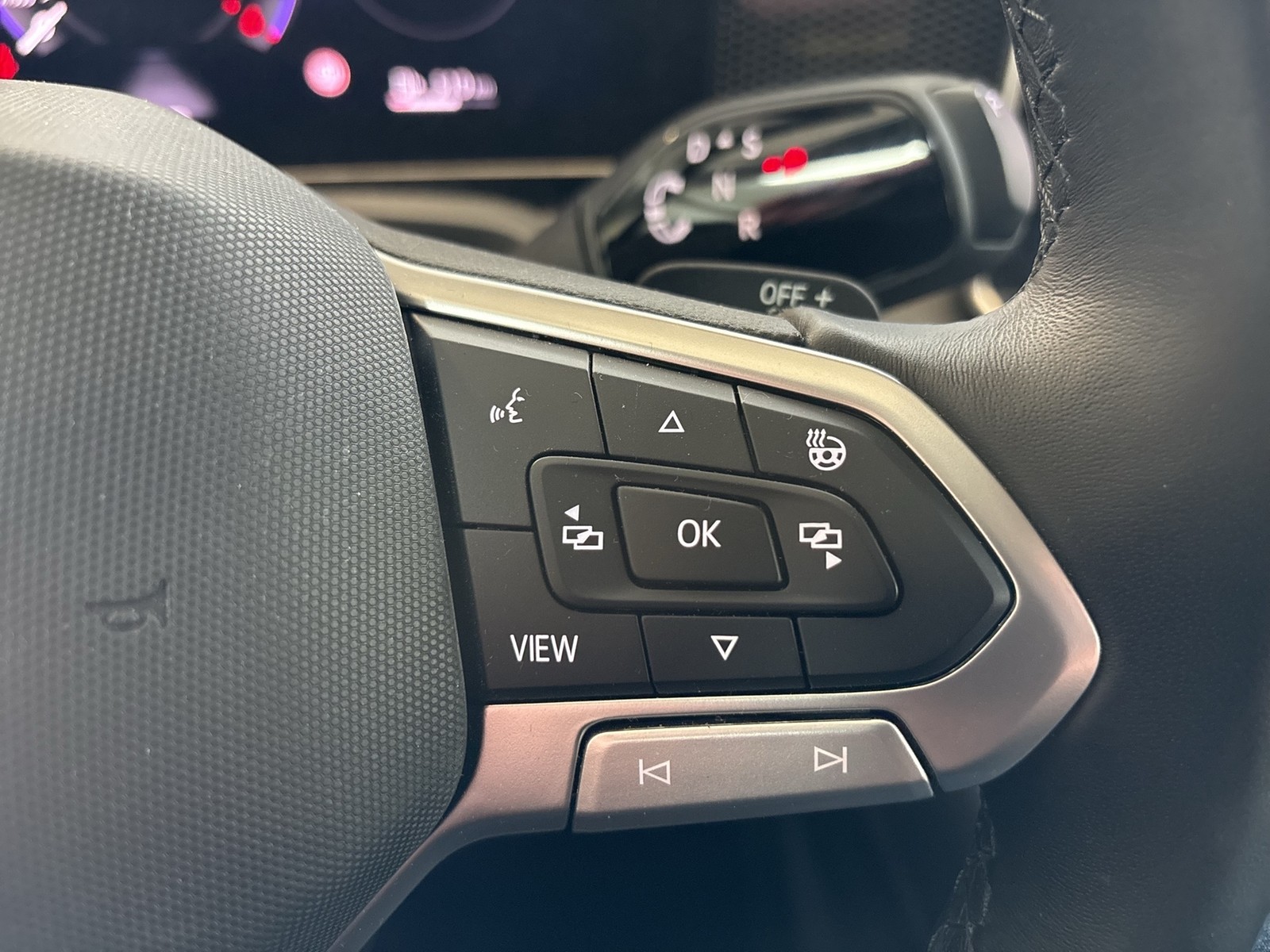 Volkswagen Passat Variant 2.0 BUSINESS AHK 360°CAM ACC NAVI