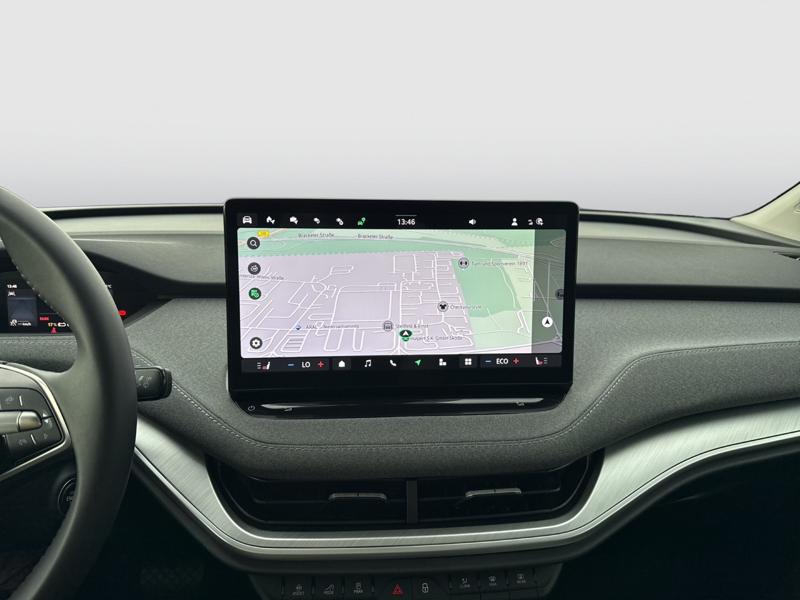 Skoda Enyaq Coupé 85 LOFT WÄRMEPUMPE PANO AHK CAM LM20