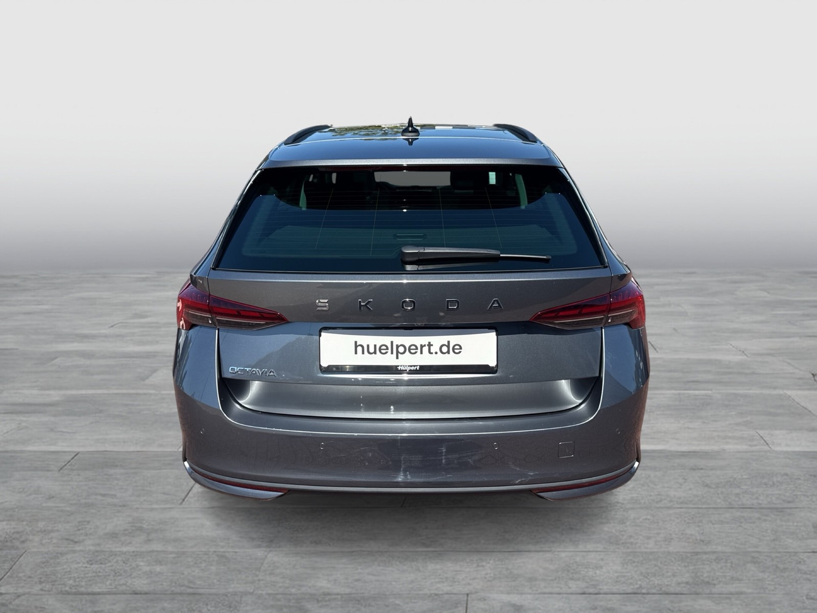 Skoda Octavia Combi 2.0 TOUR PANO STANDHZ. AHK 360°CAM