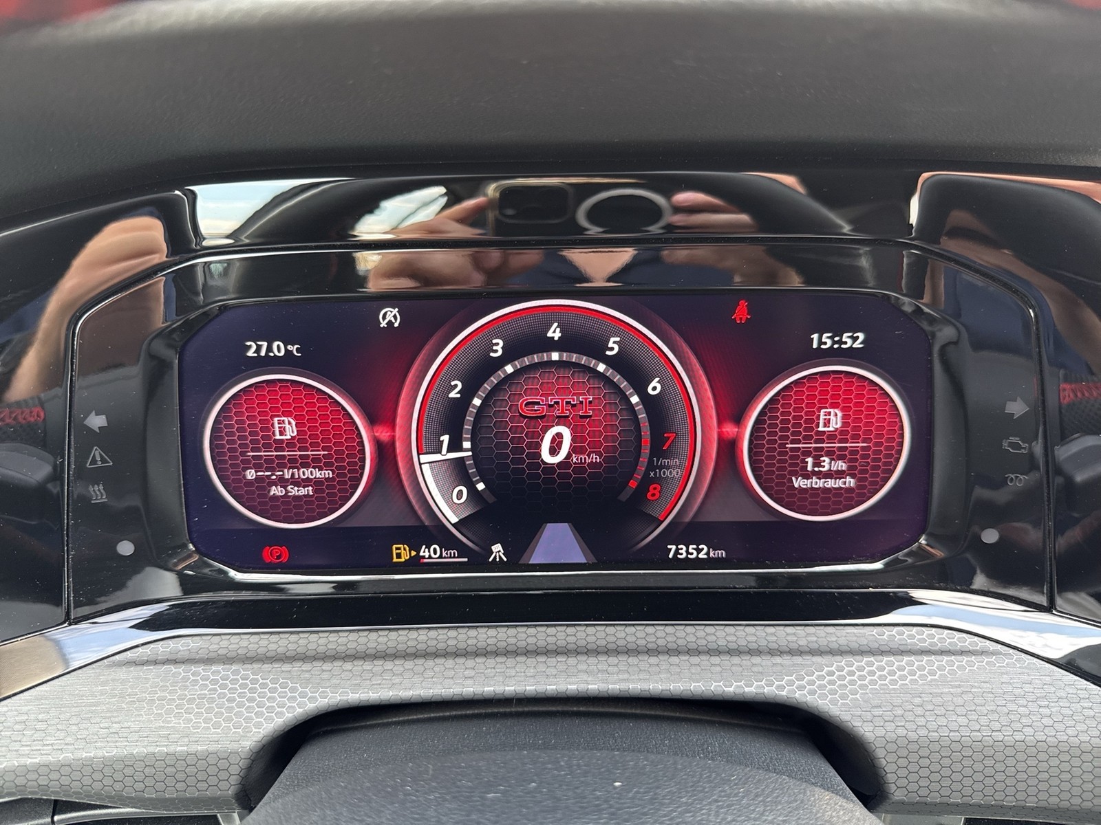 Volkswagen Golf 2.0 GTI CARPLAY LED+ EINPARKHILFE